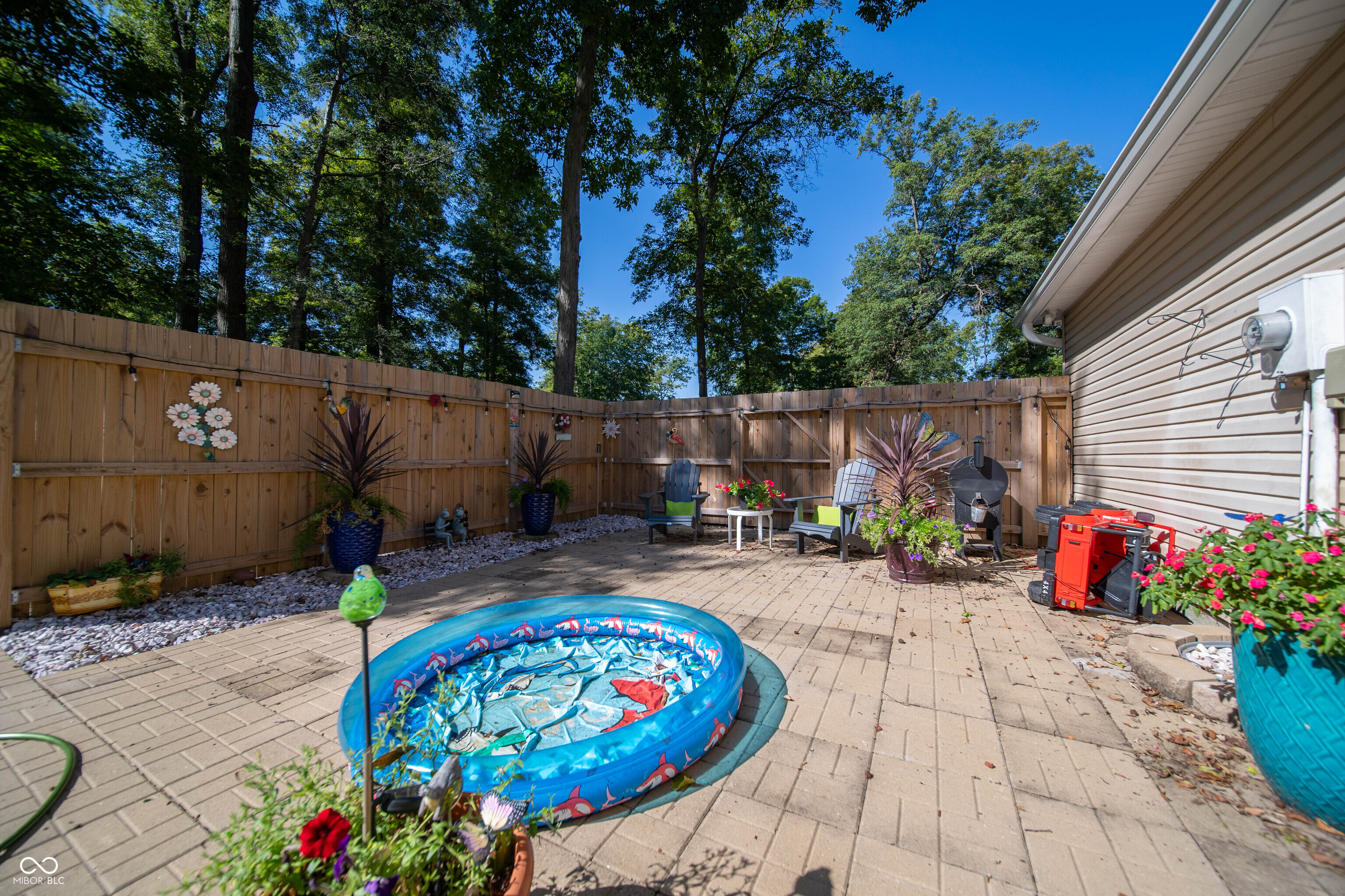 71 W Kingbird Drive