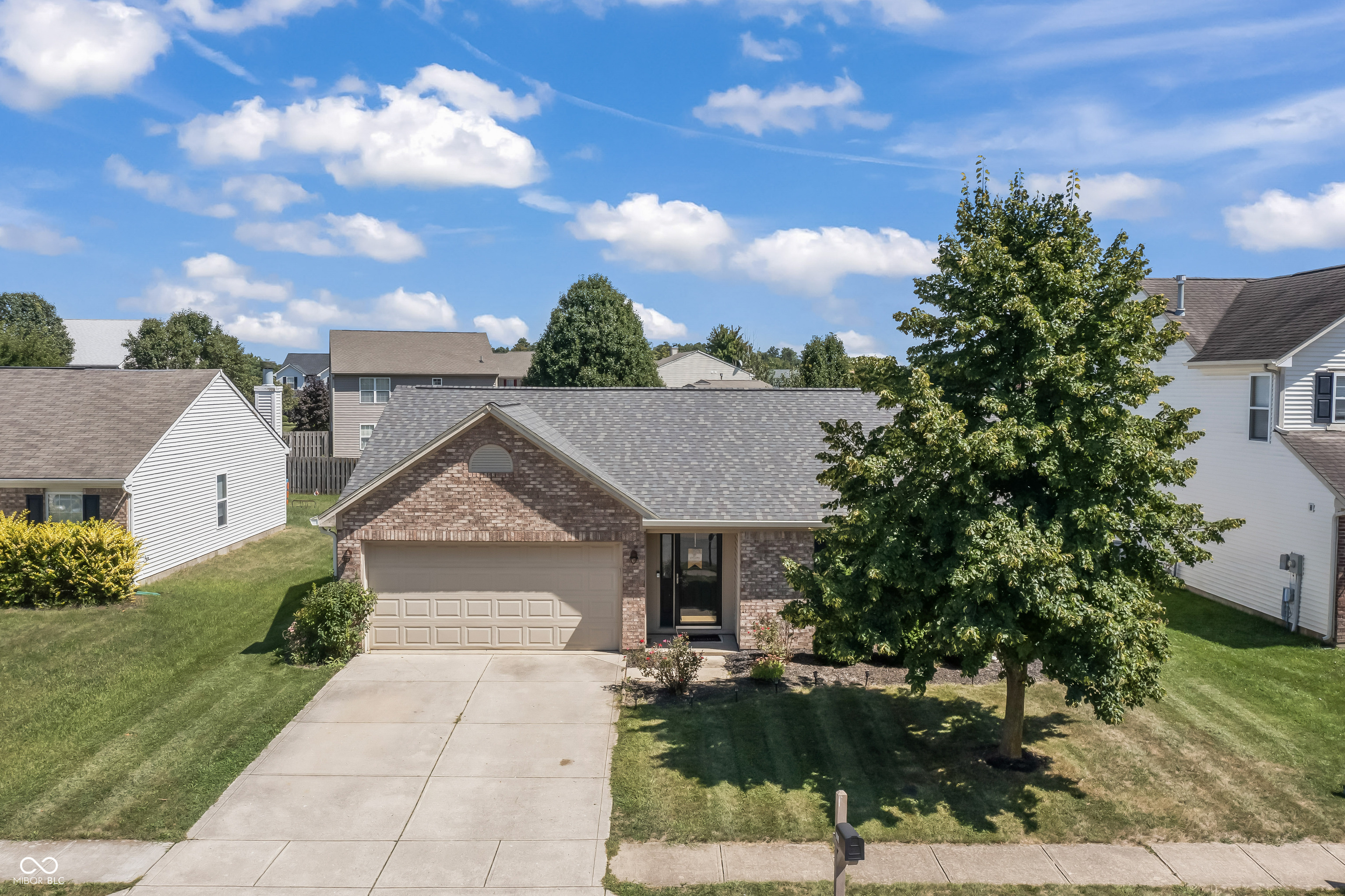 6899 N Karnes Drive