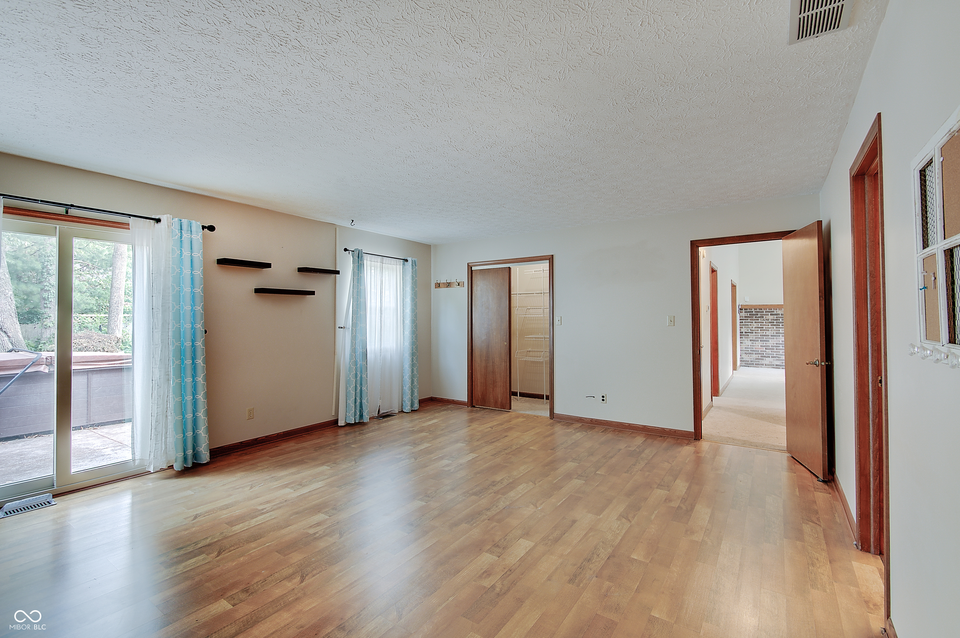 8459 Seattle Slew Lane