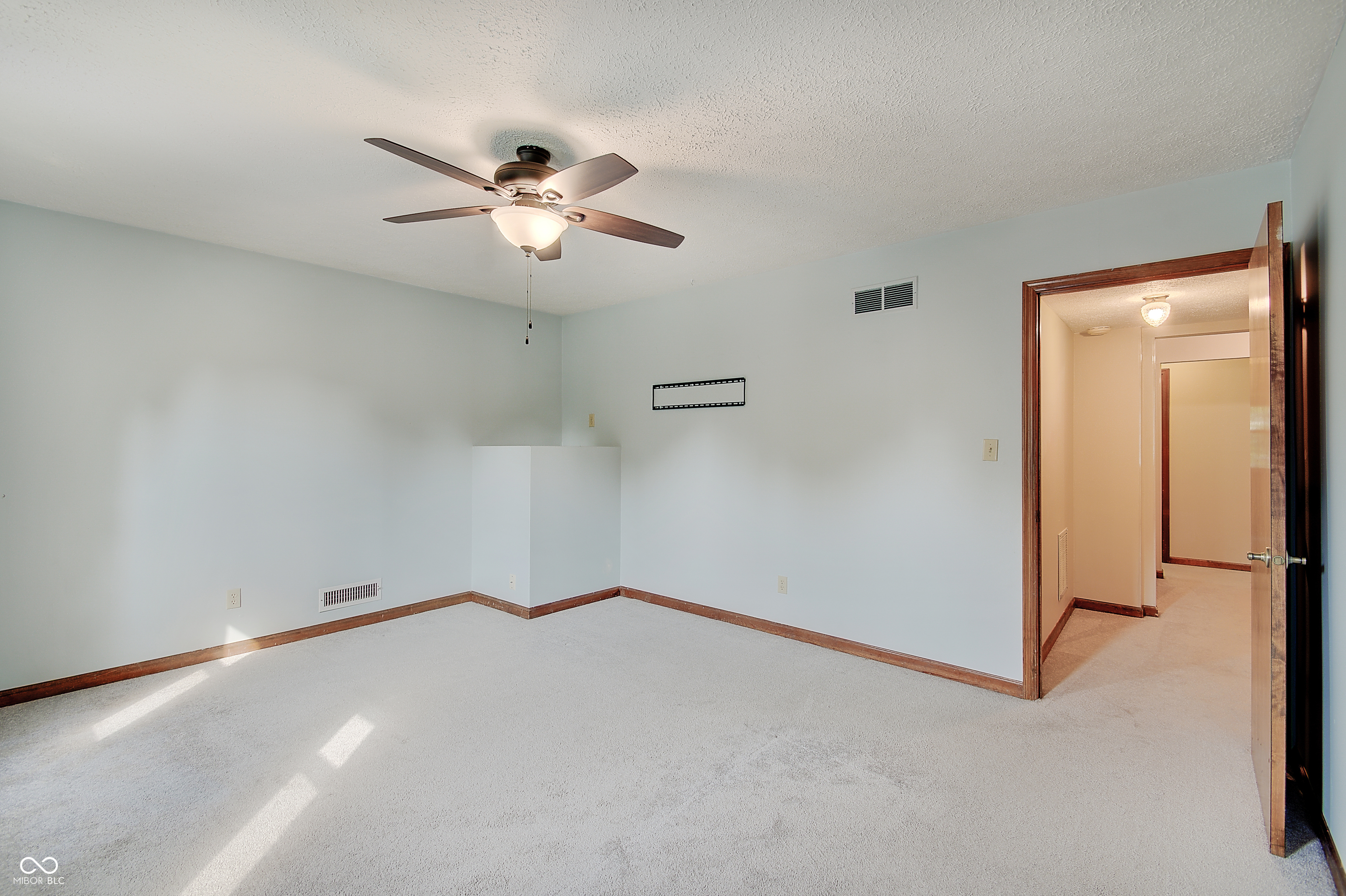 8459 Seattle Slew Lane