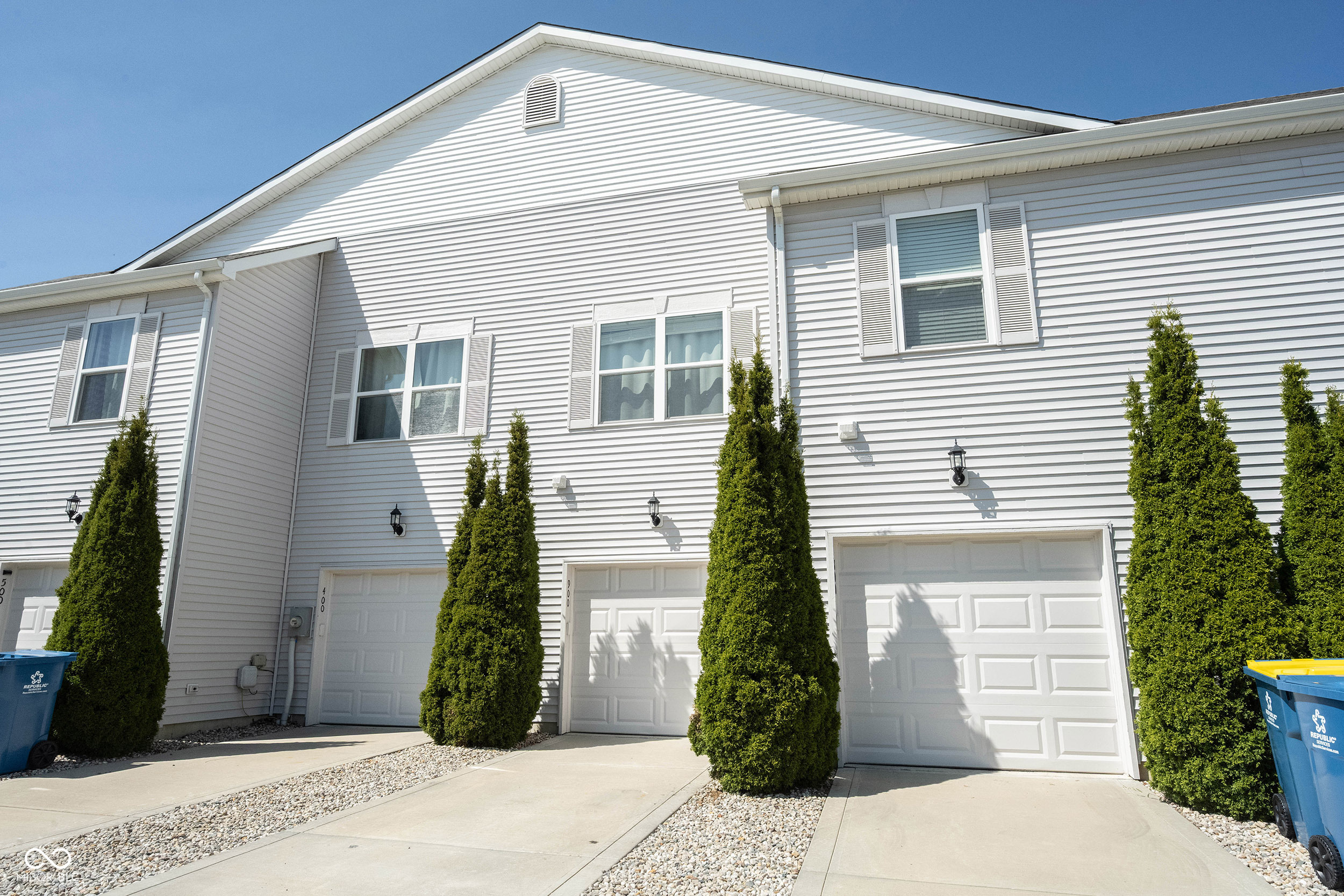 12015 Zircon Lane