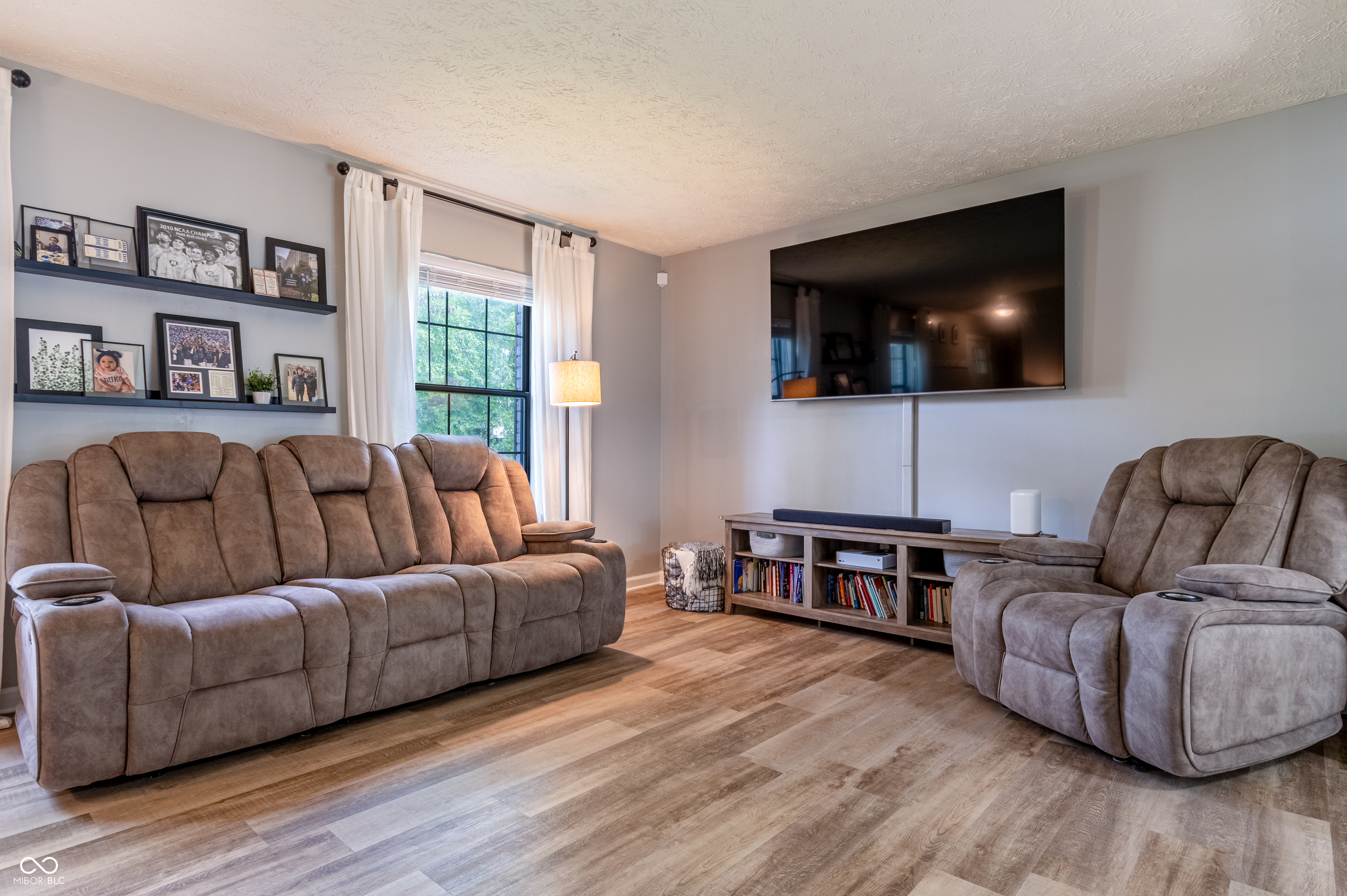 8814 Powderhorn Lane
