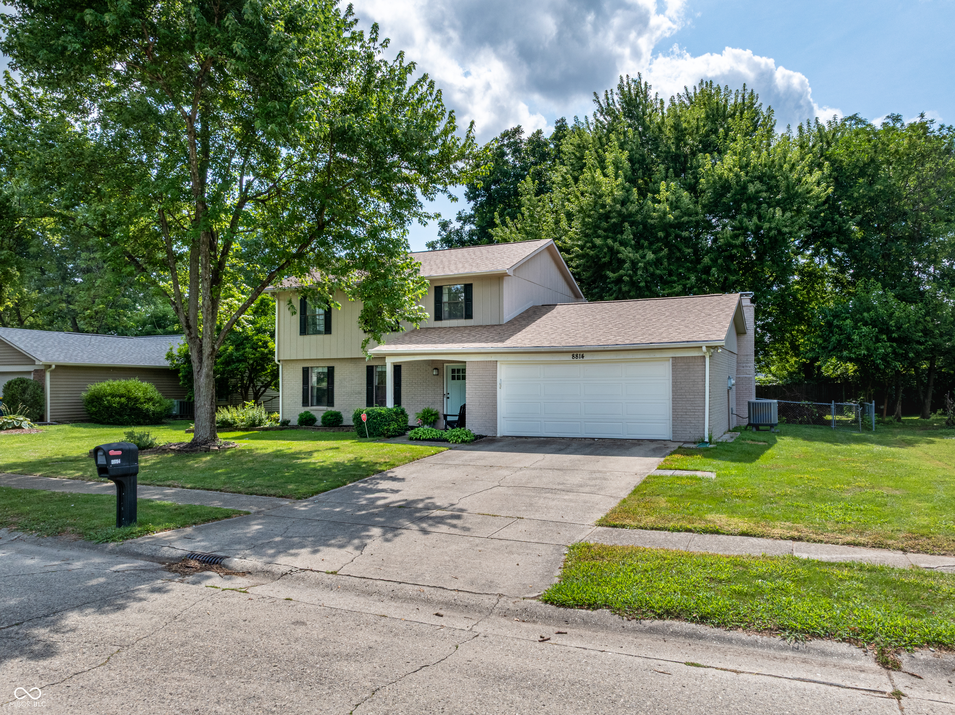 8814 Powderhorn Lane