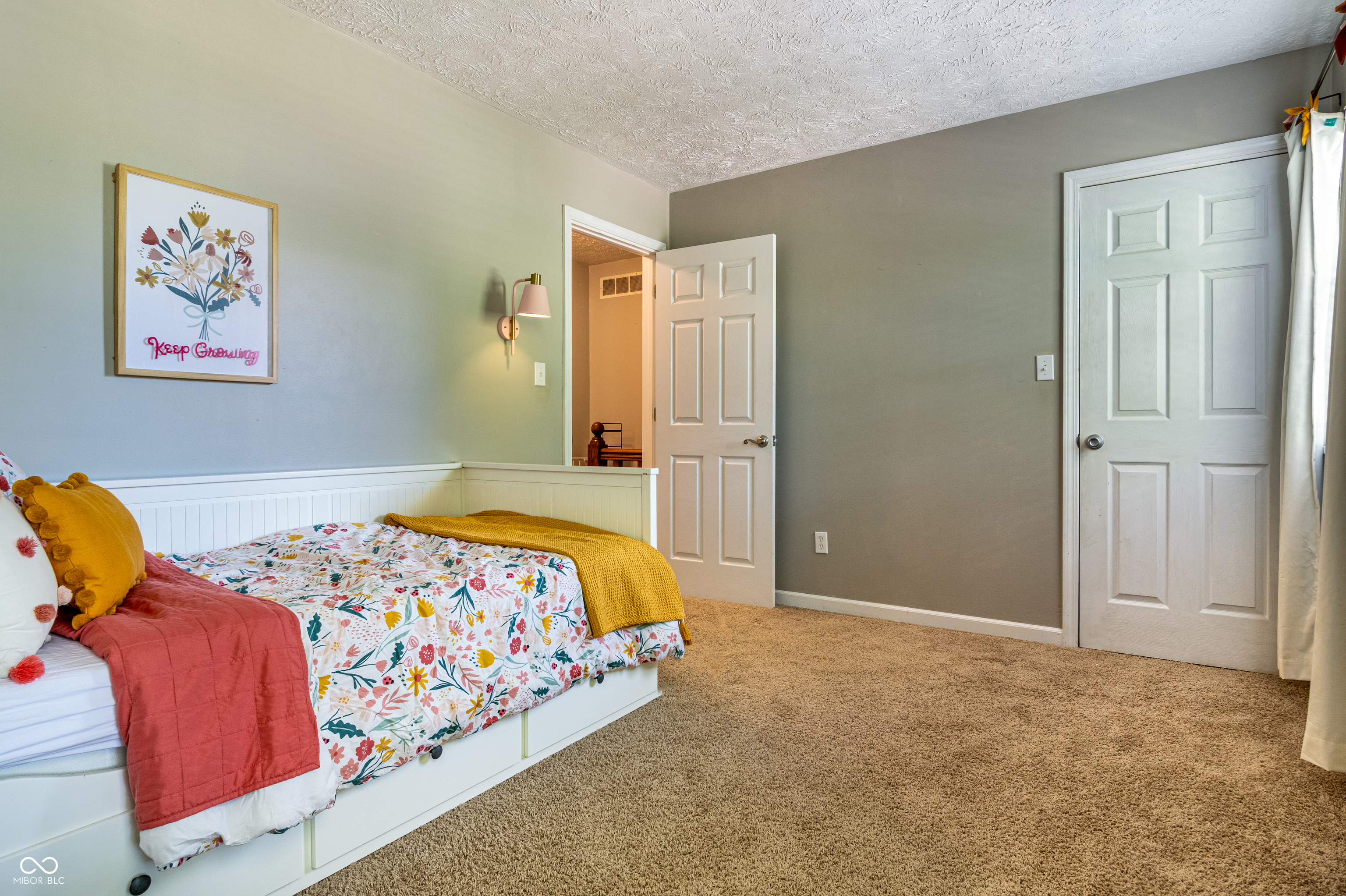 8814 Powderhorn Lane