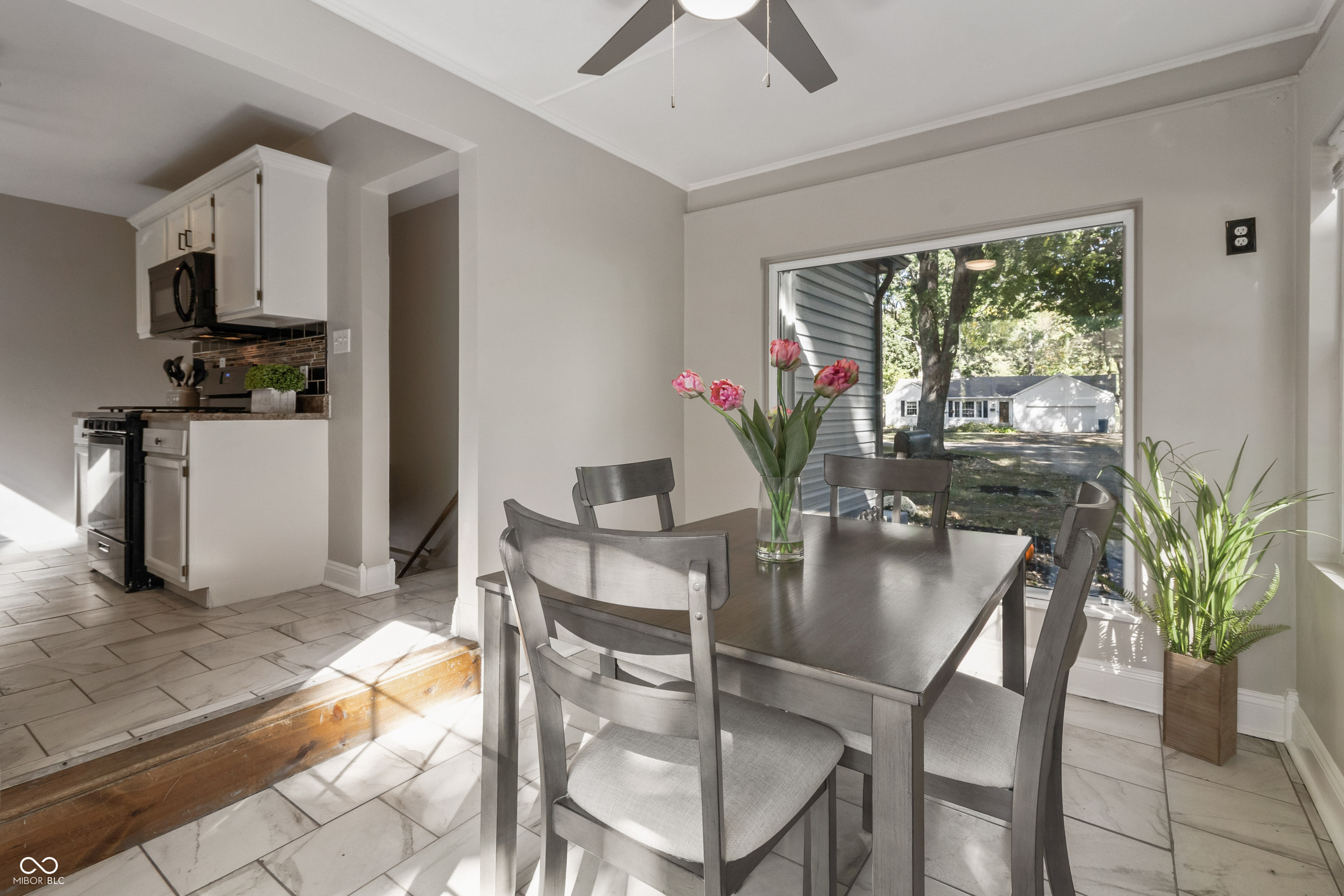 2113 E 65th Street