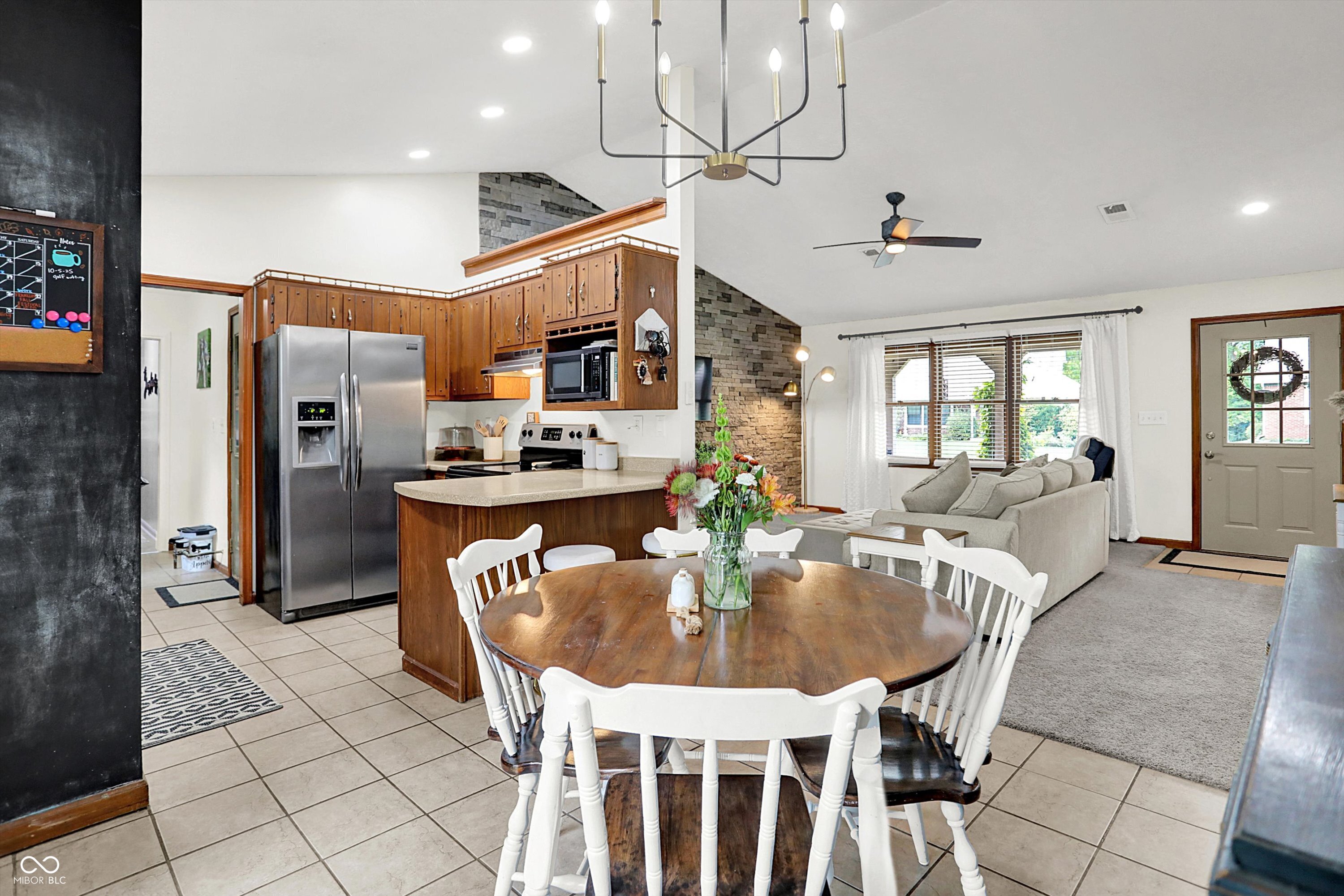 289 Saint Charles Way