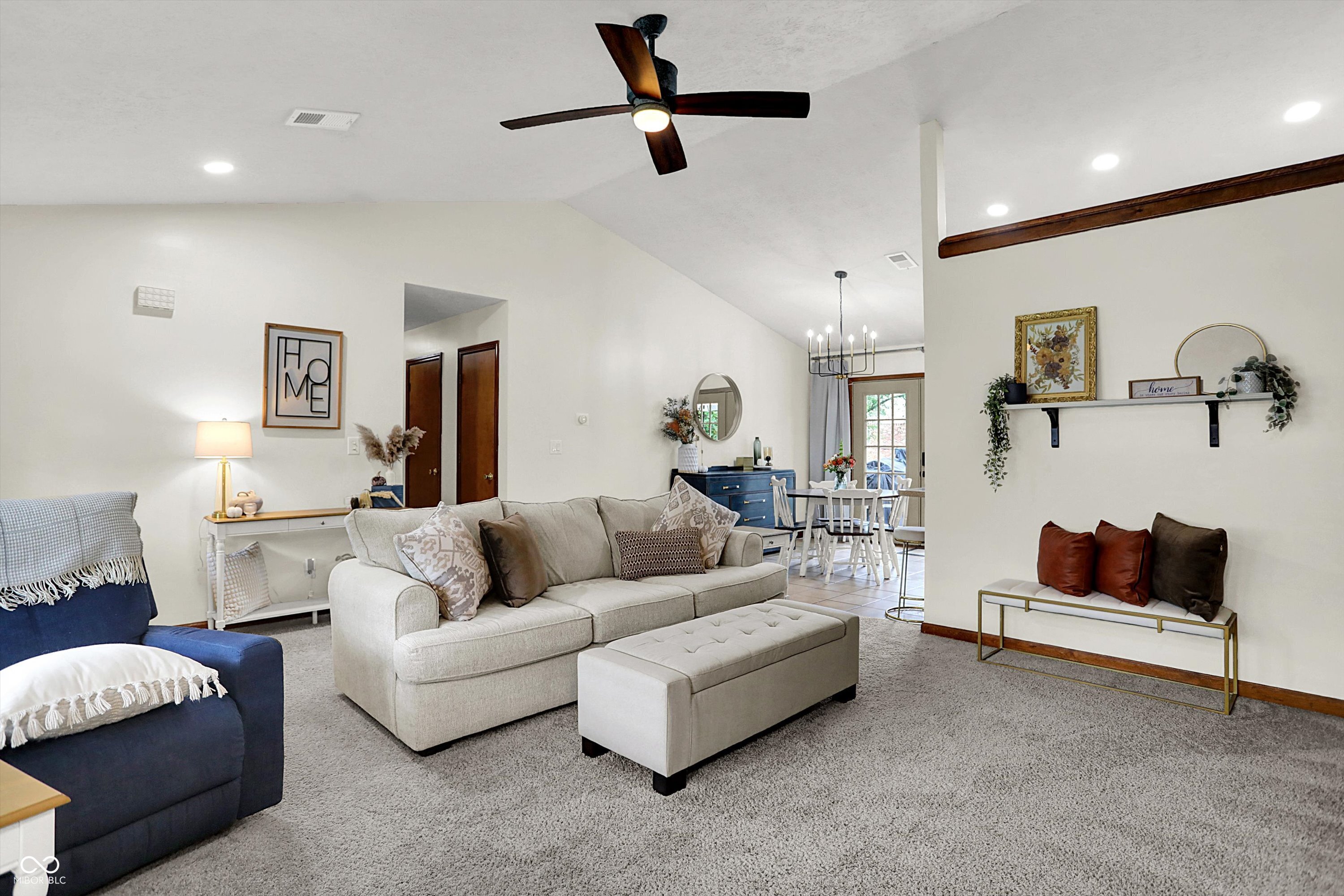 289 Saint Charles Way