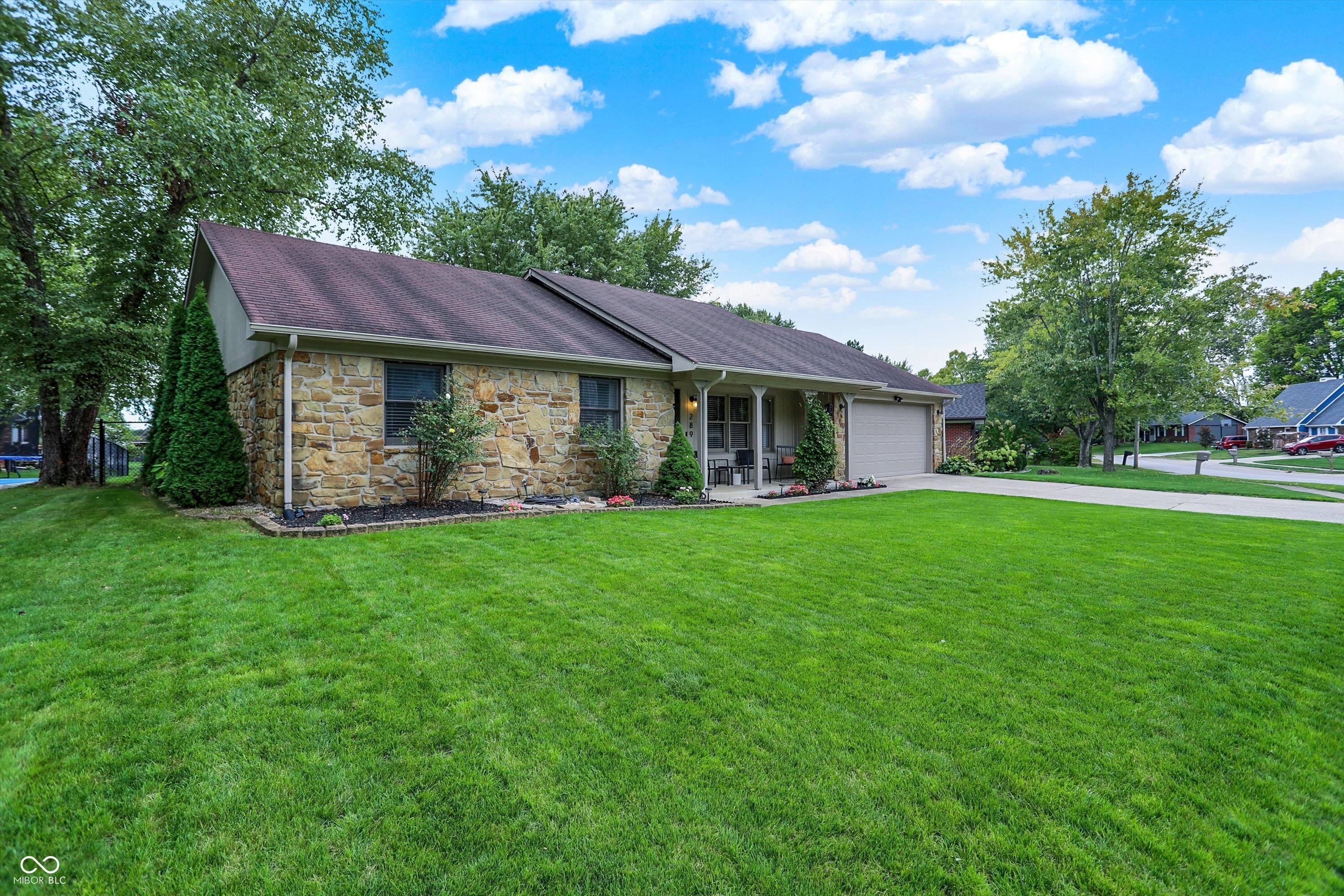 289 Saint Charles Way