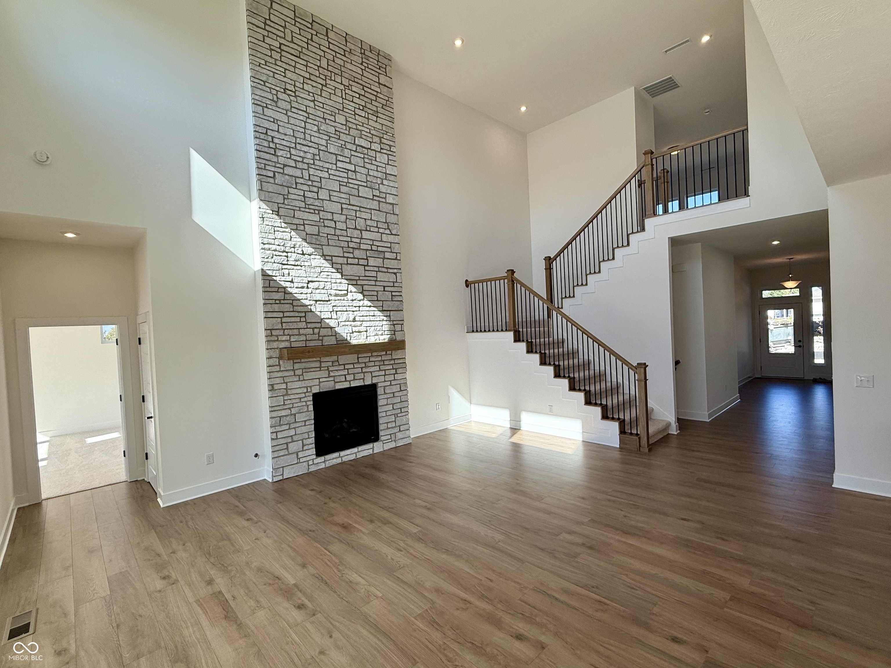 757 Robinson Farm Way