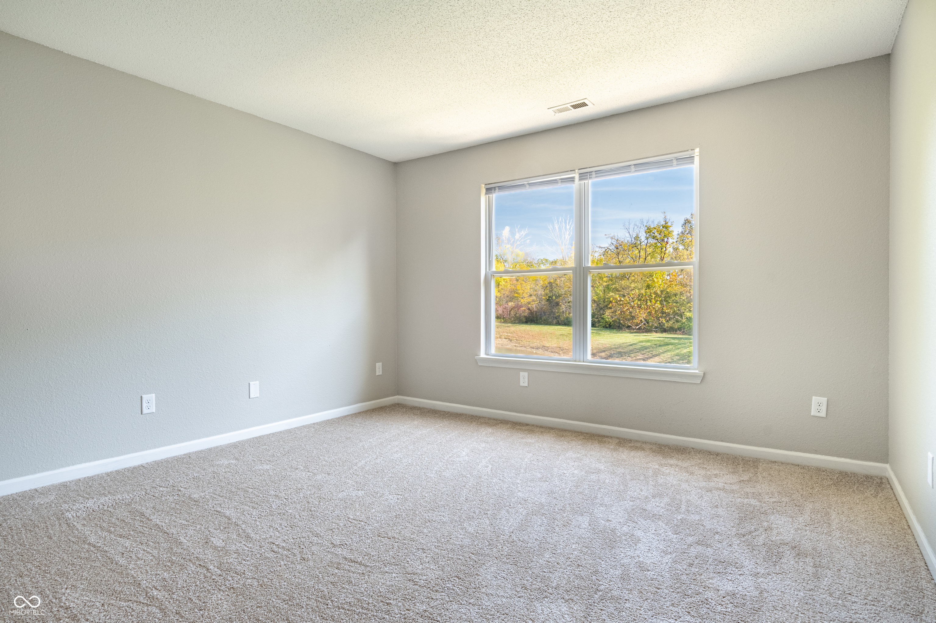 477 Woodstream Drive