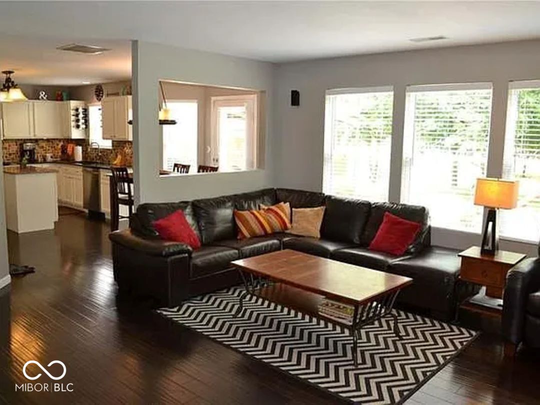 12906 Pleasant View Lane