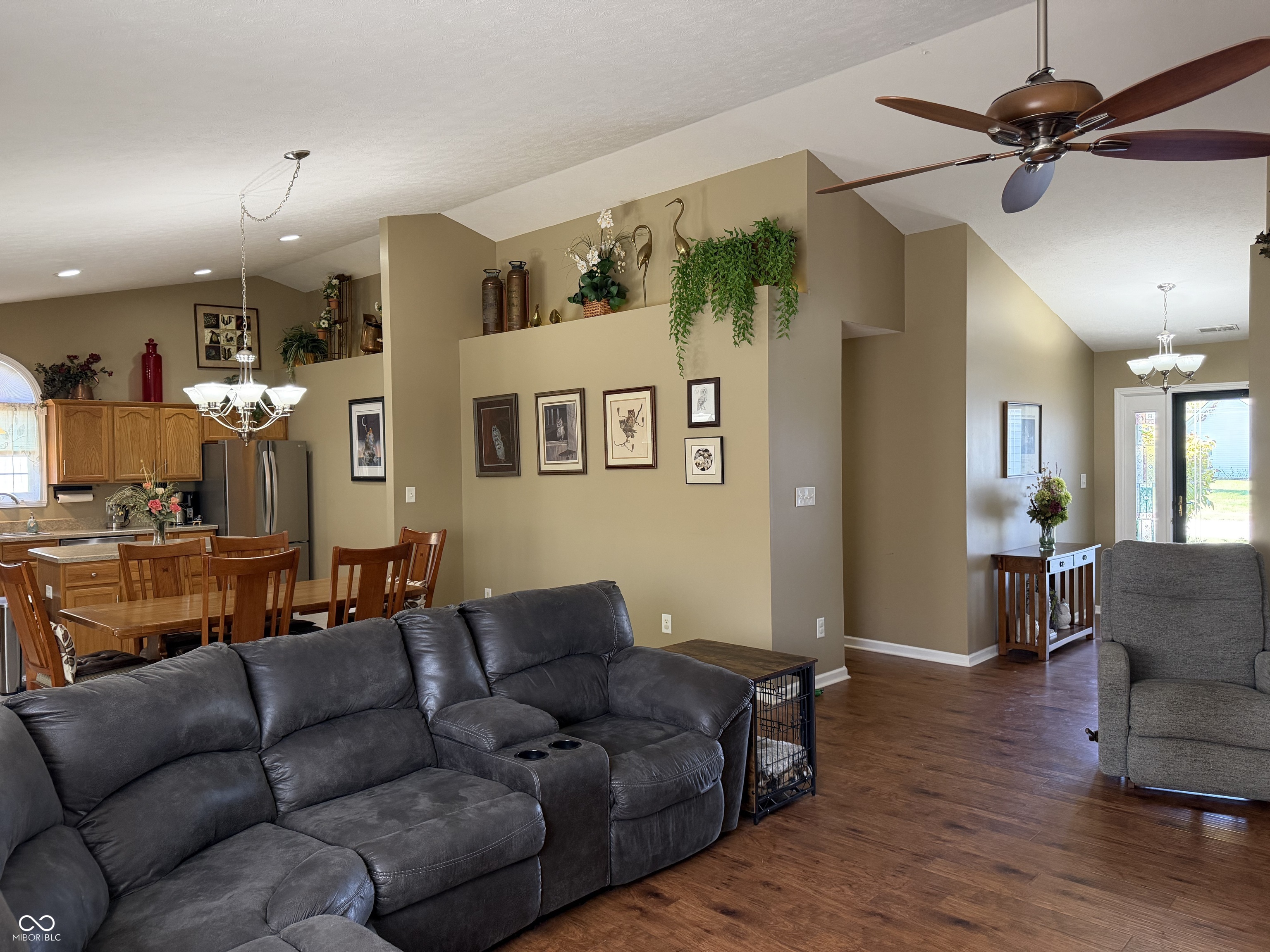 1174 Bumblebee Way
