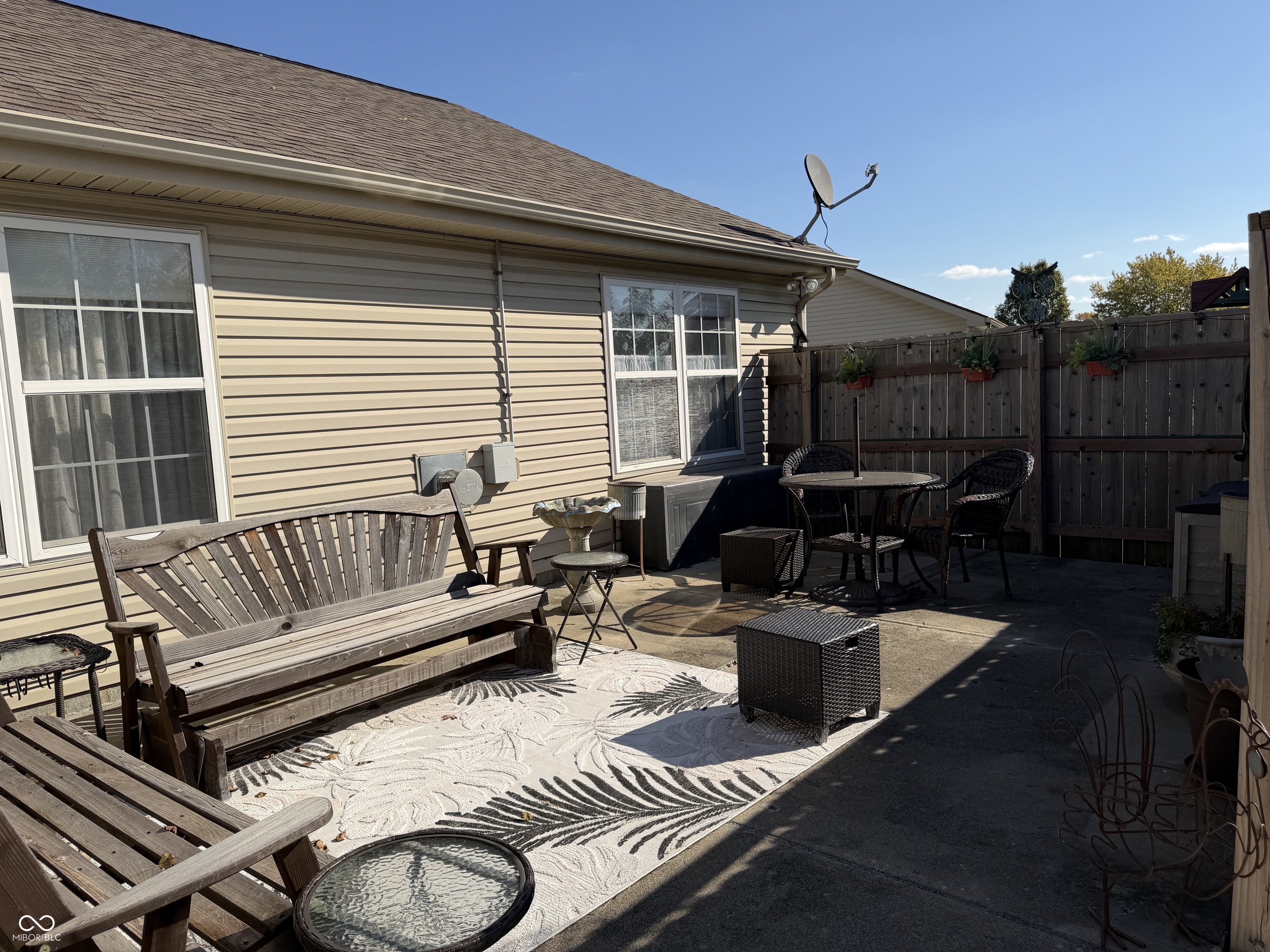 1174 Bumblebee Way
