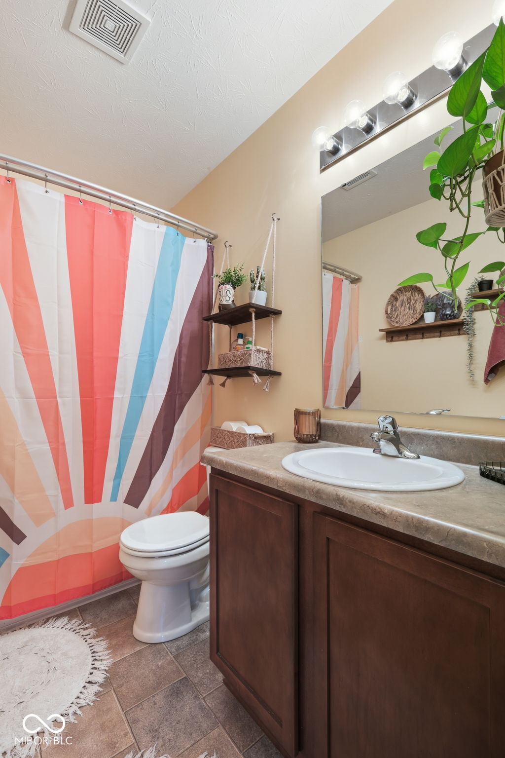 1446 Bluestem Drive