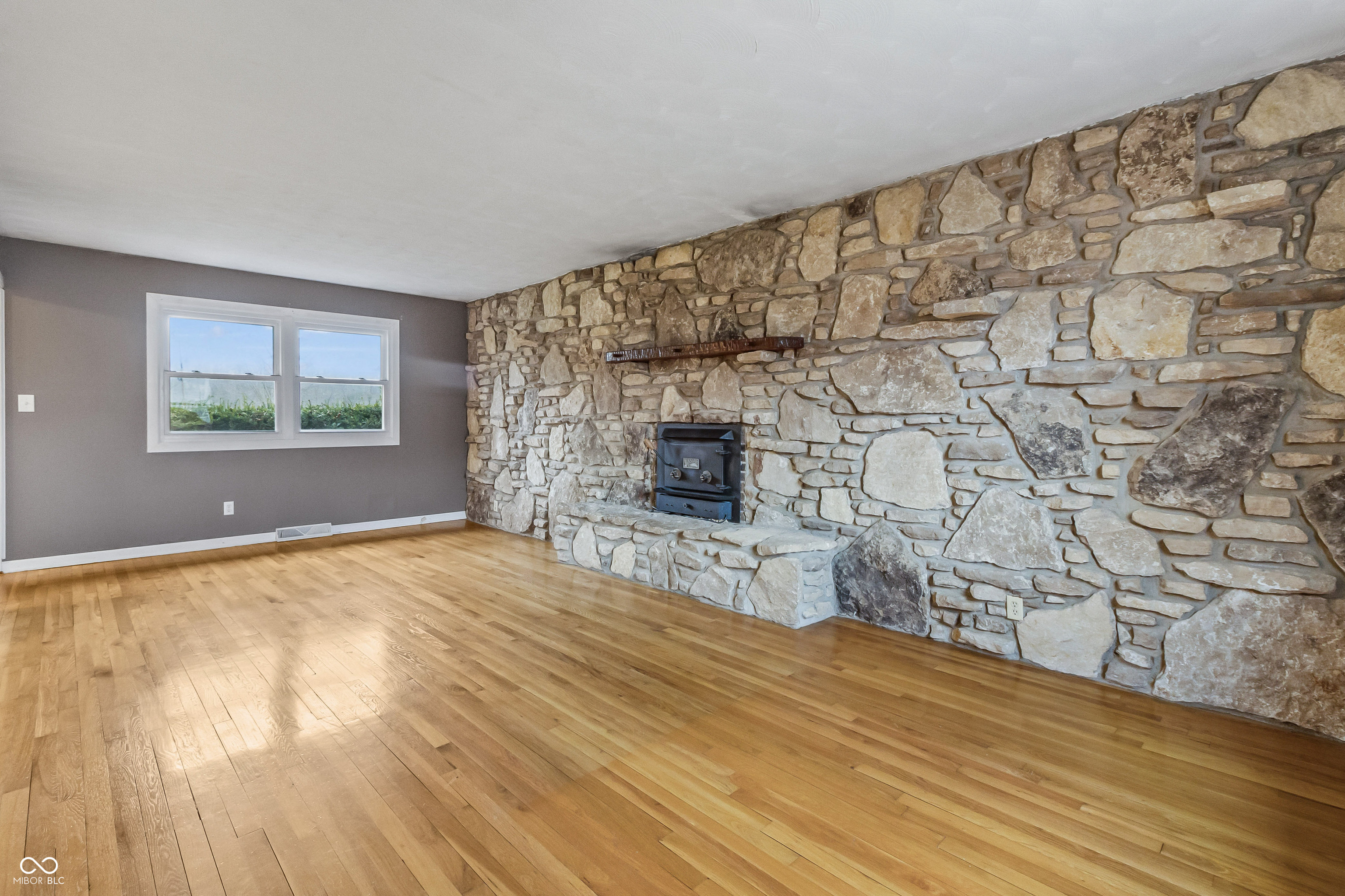 10190 N Balfer Drive E