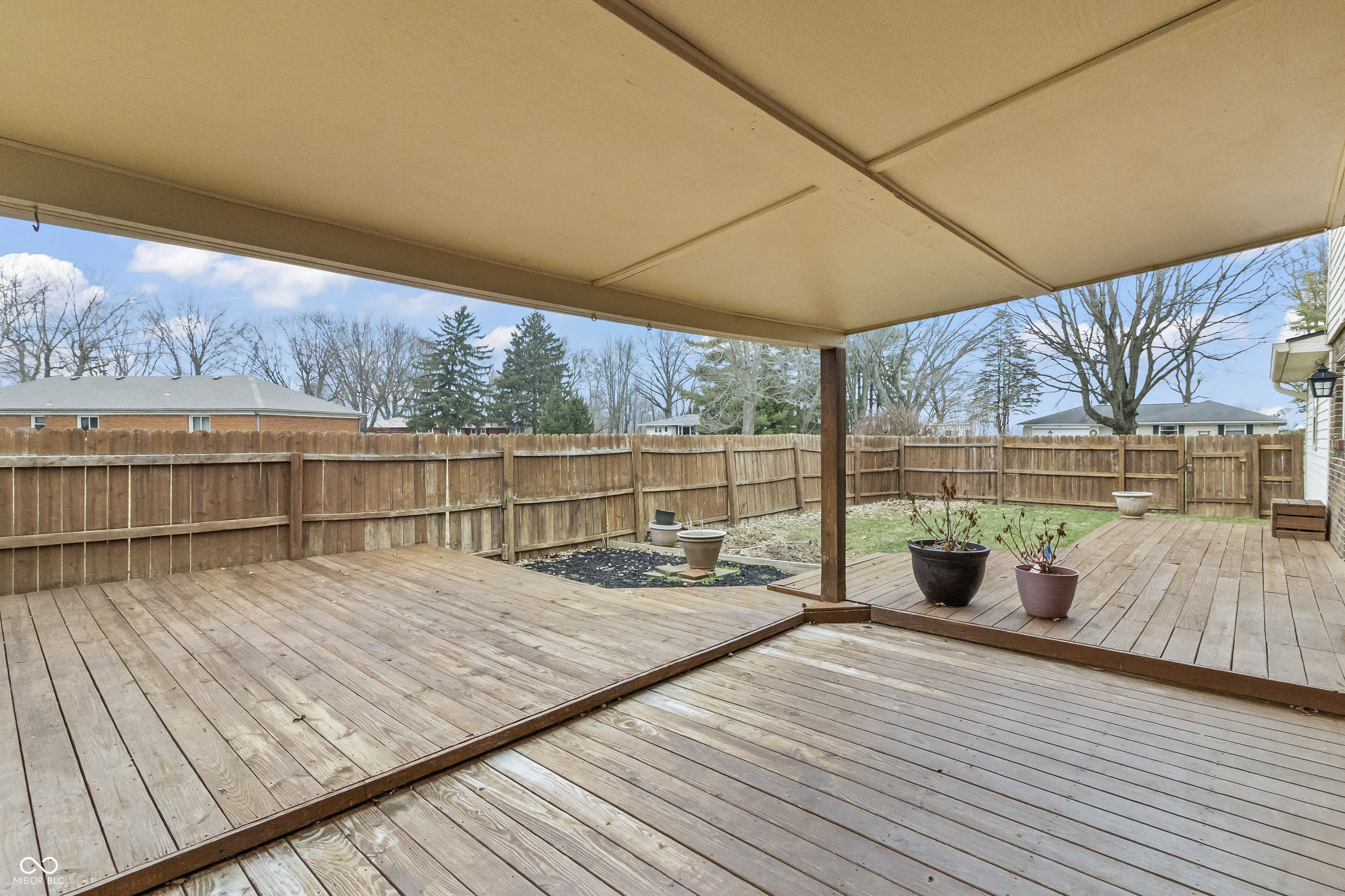 10190 N Balfer Drive E