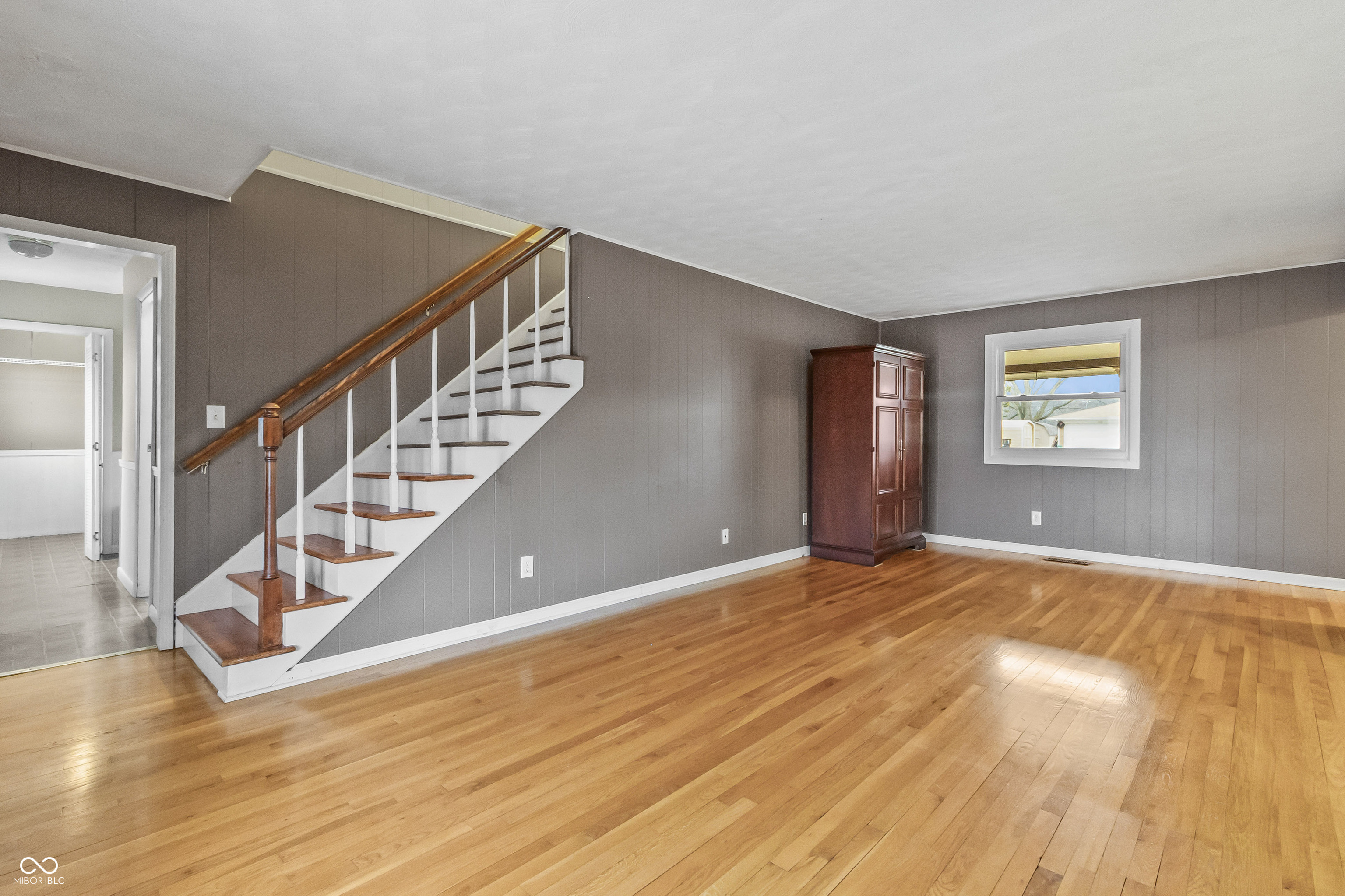 10190 N Balfer Drive E