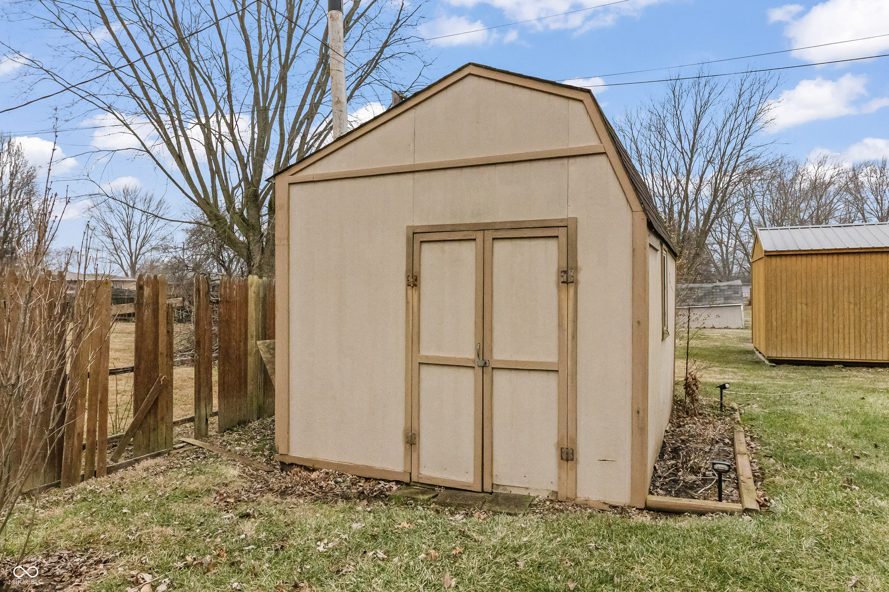 10190 N Balfer Drive E