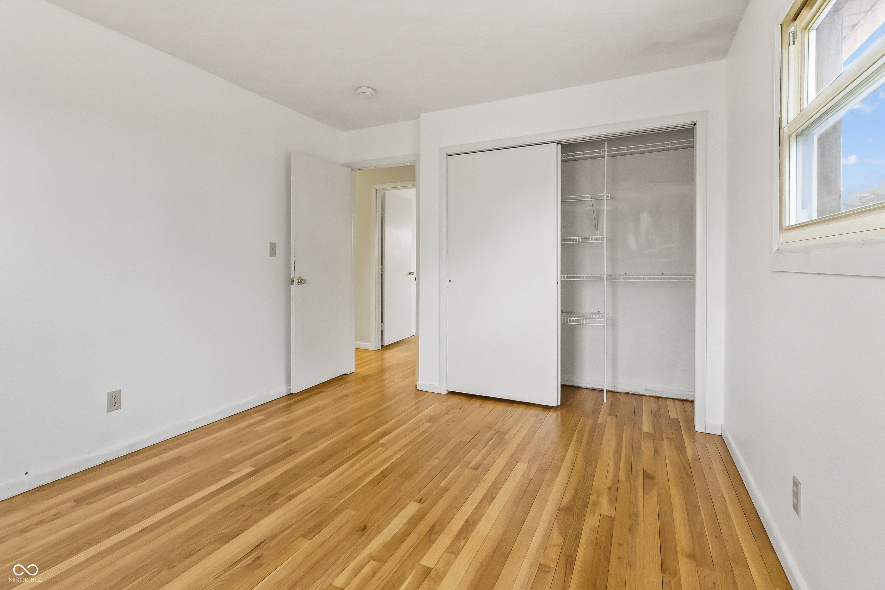 10190 N Balfer Drive E