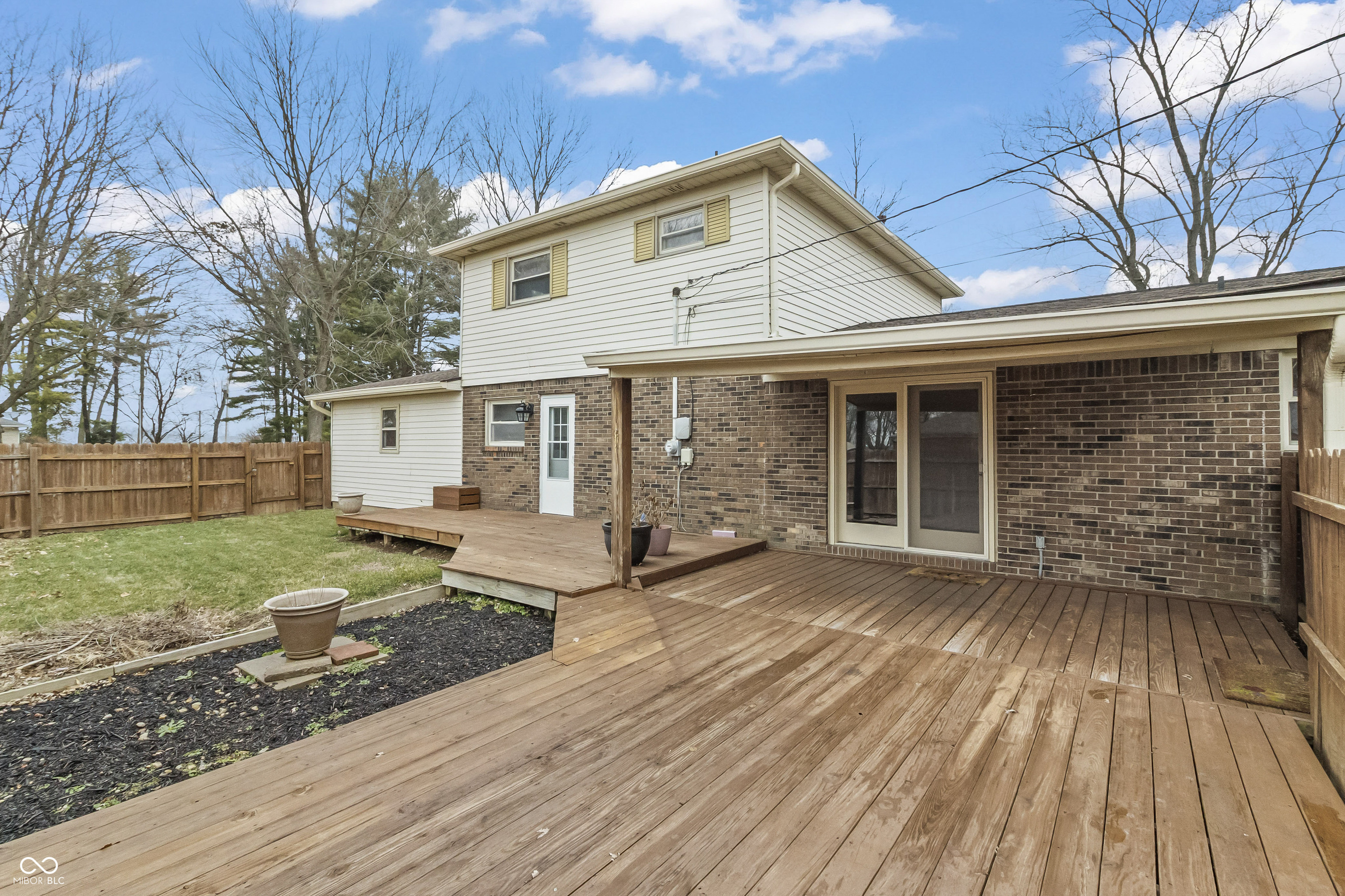 10190 N Balfer Drive E