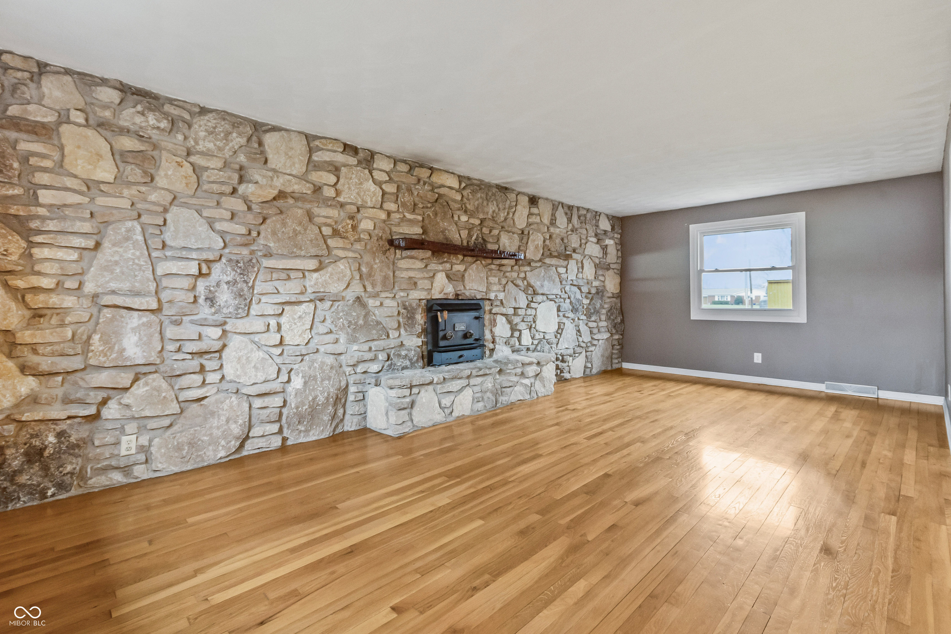 10190 N Balfer Drive E