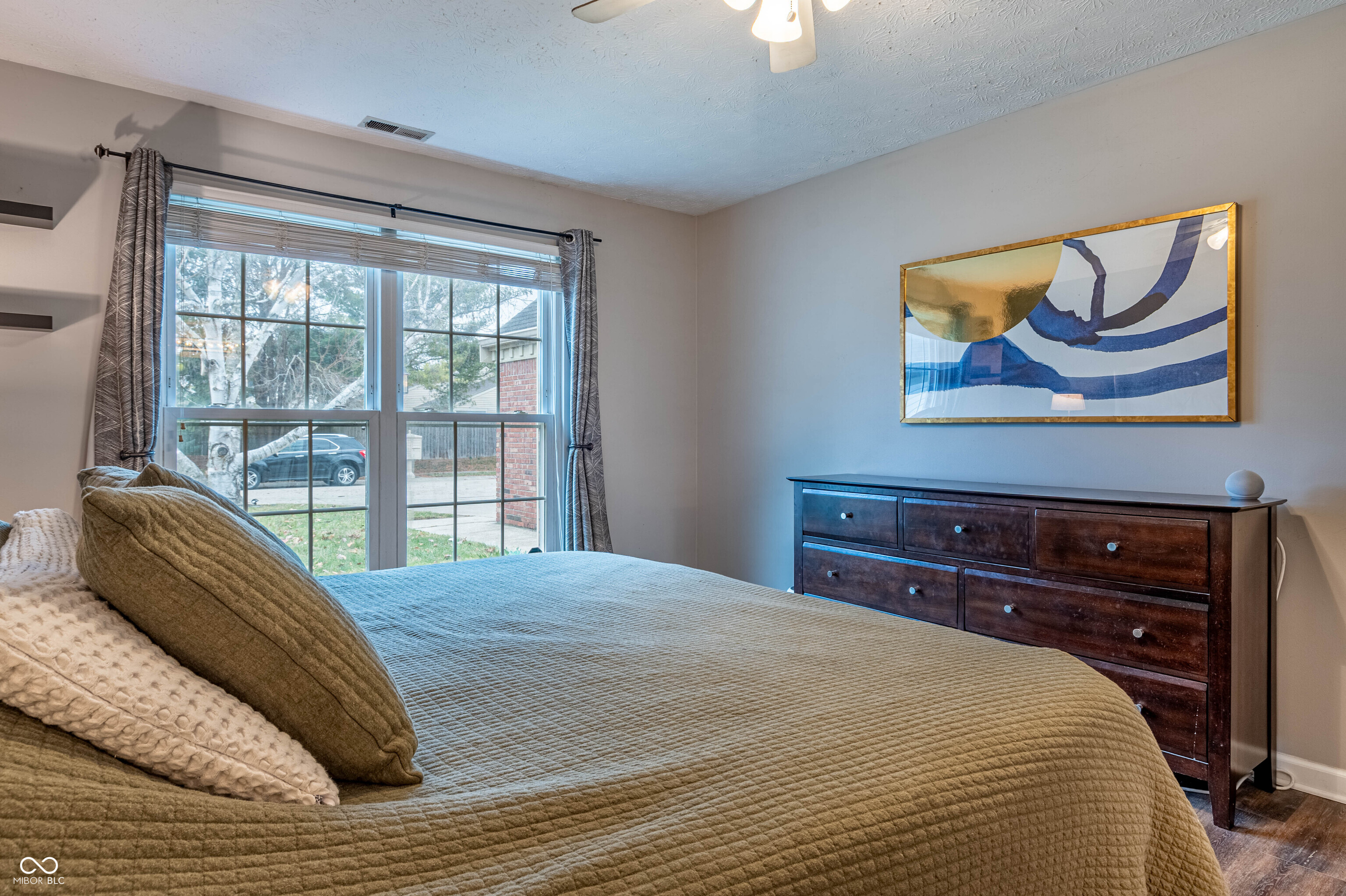 9526 Settlement Drive W