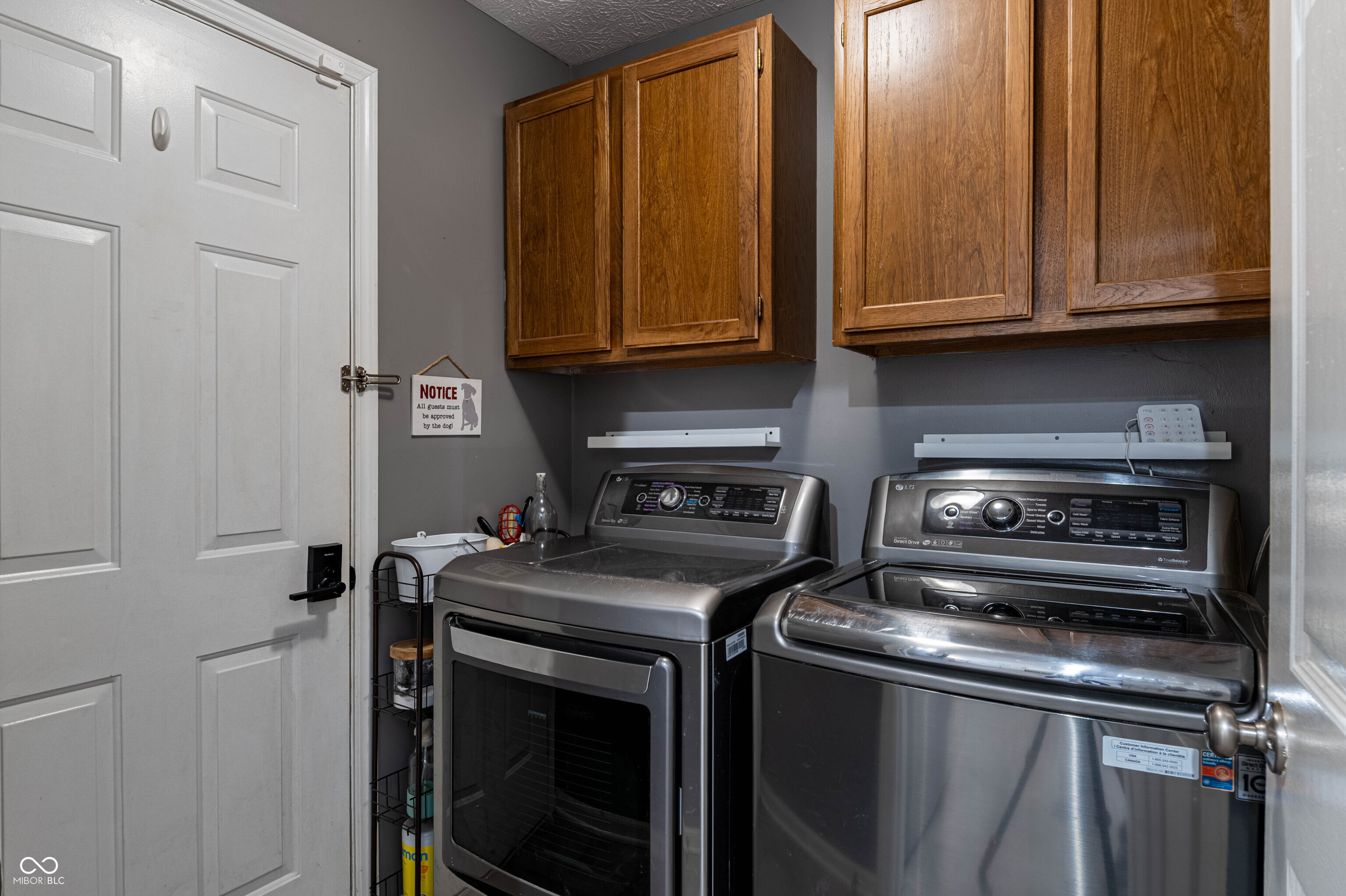 9526 Settlement Drive W