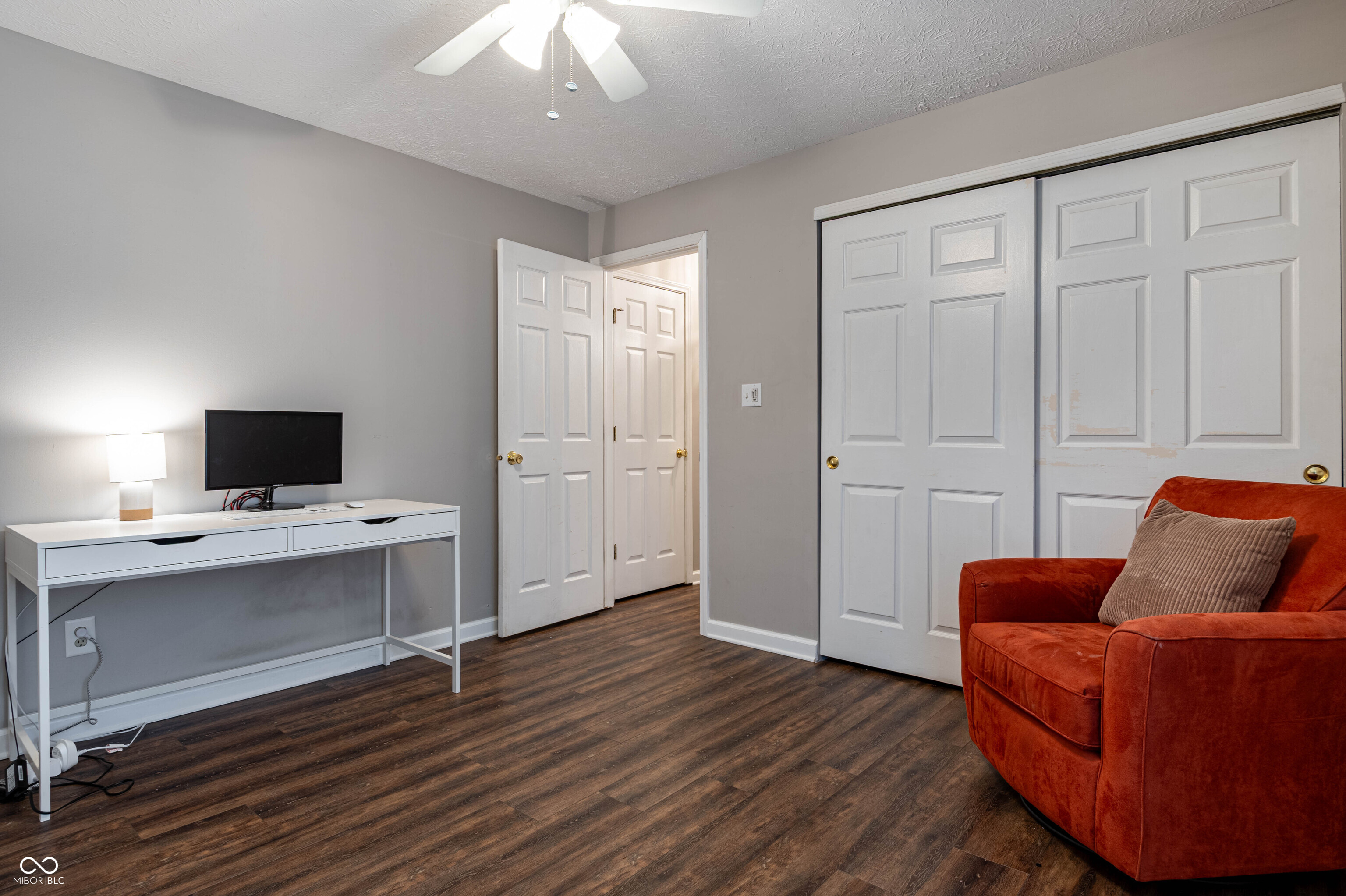 9526 Settlement Drive W