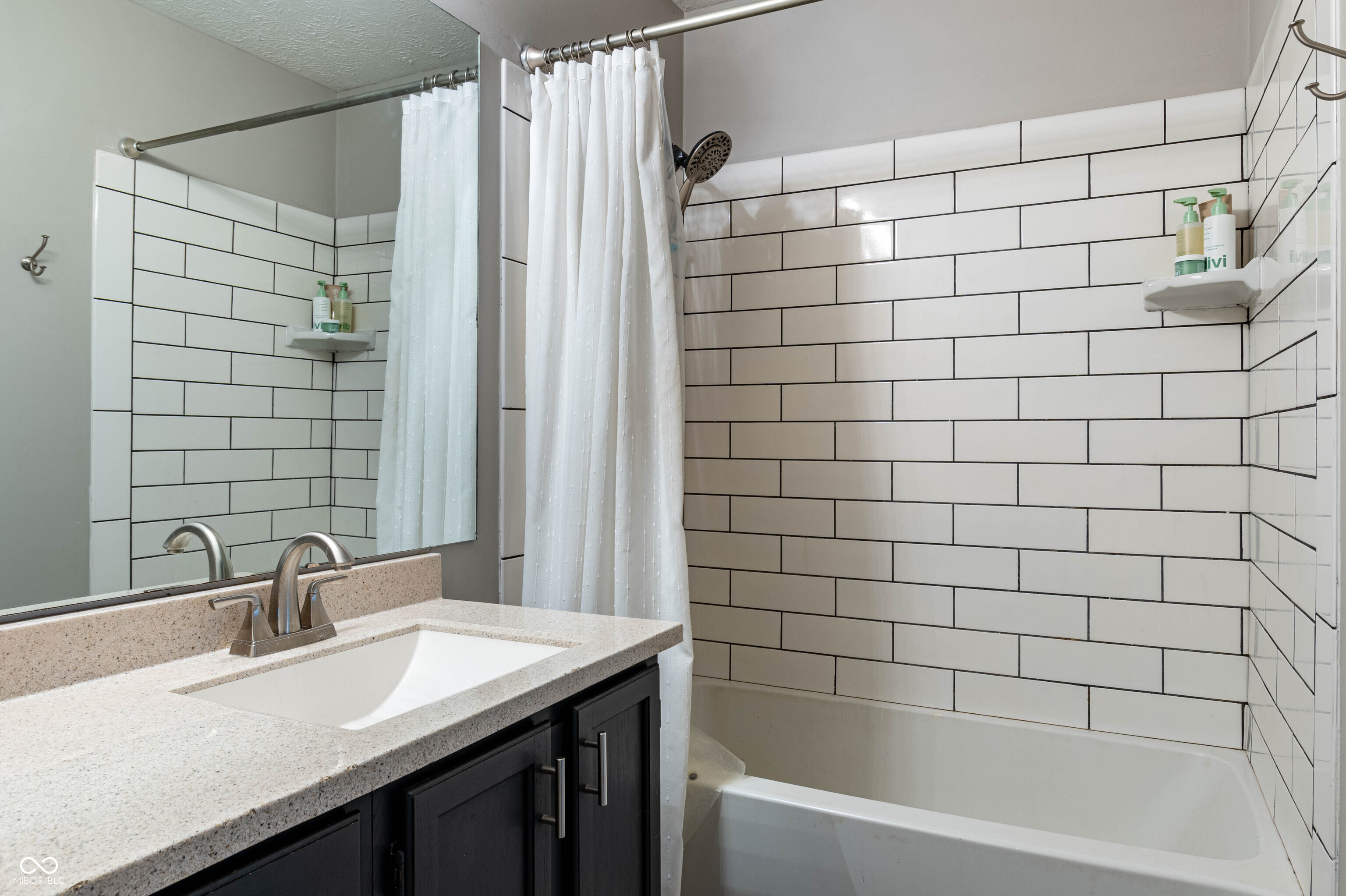 9526 Settlement Drive W