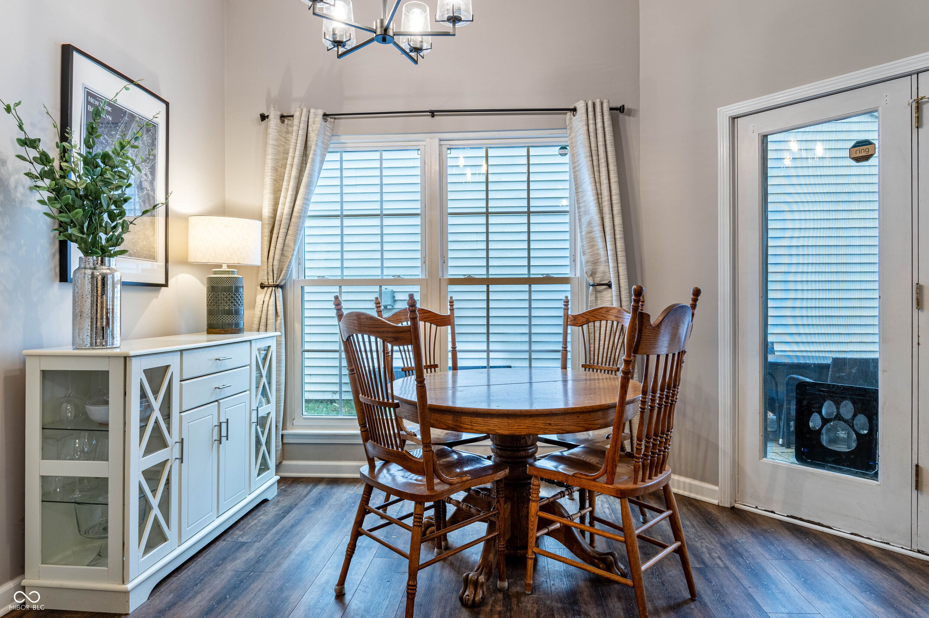 9526 Settlement Drive W