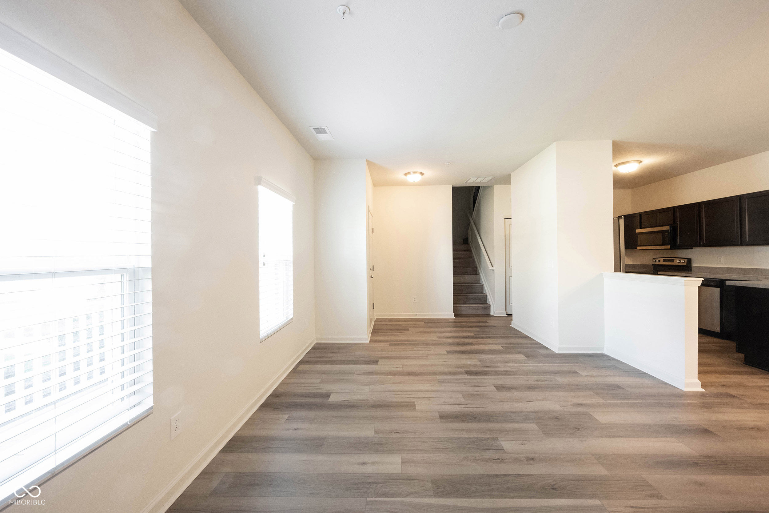 12015 Zircon Lane Unit: 900