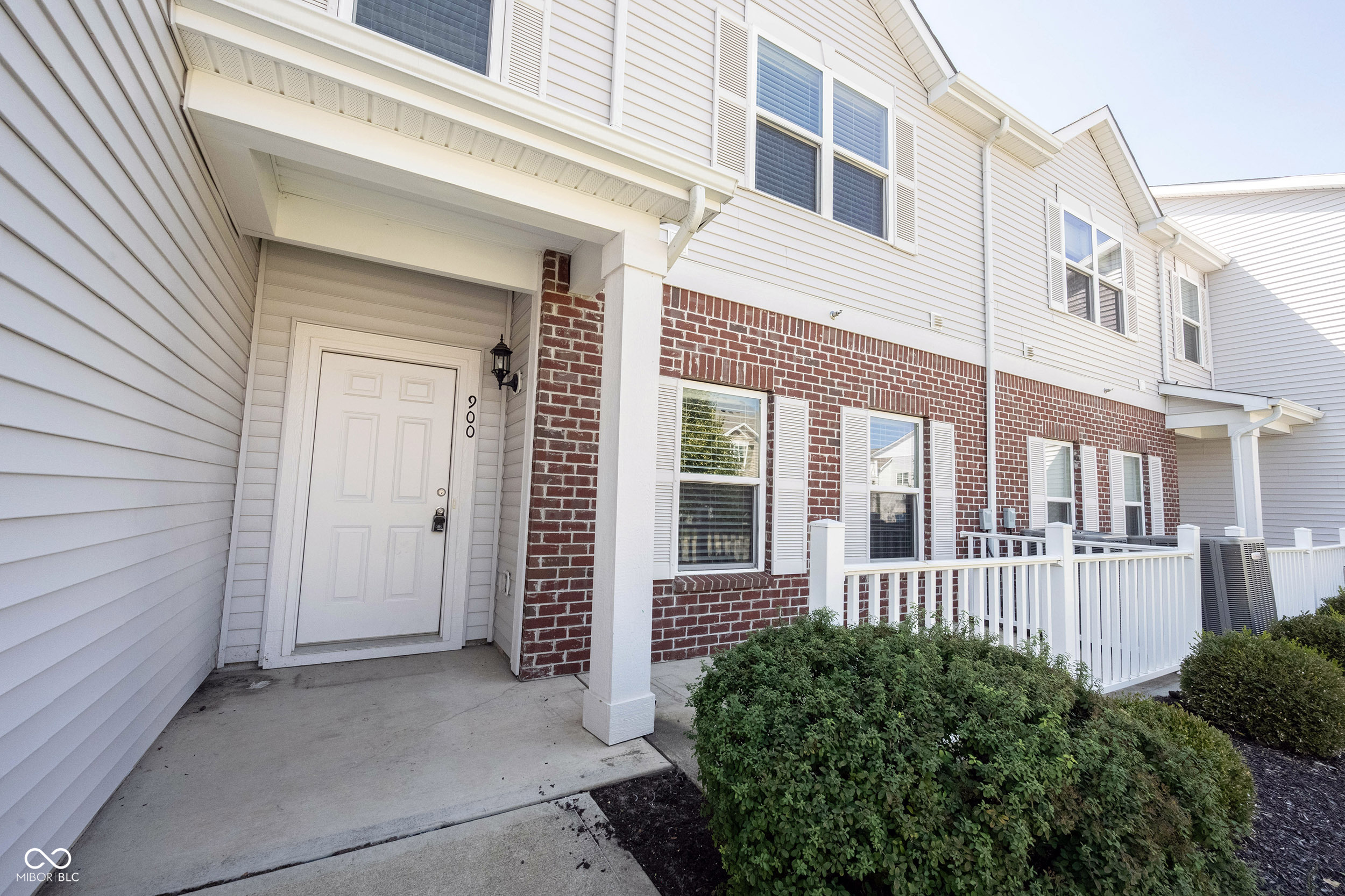 12015 Zircon Lane Unit: 900