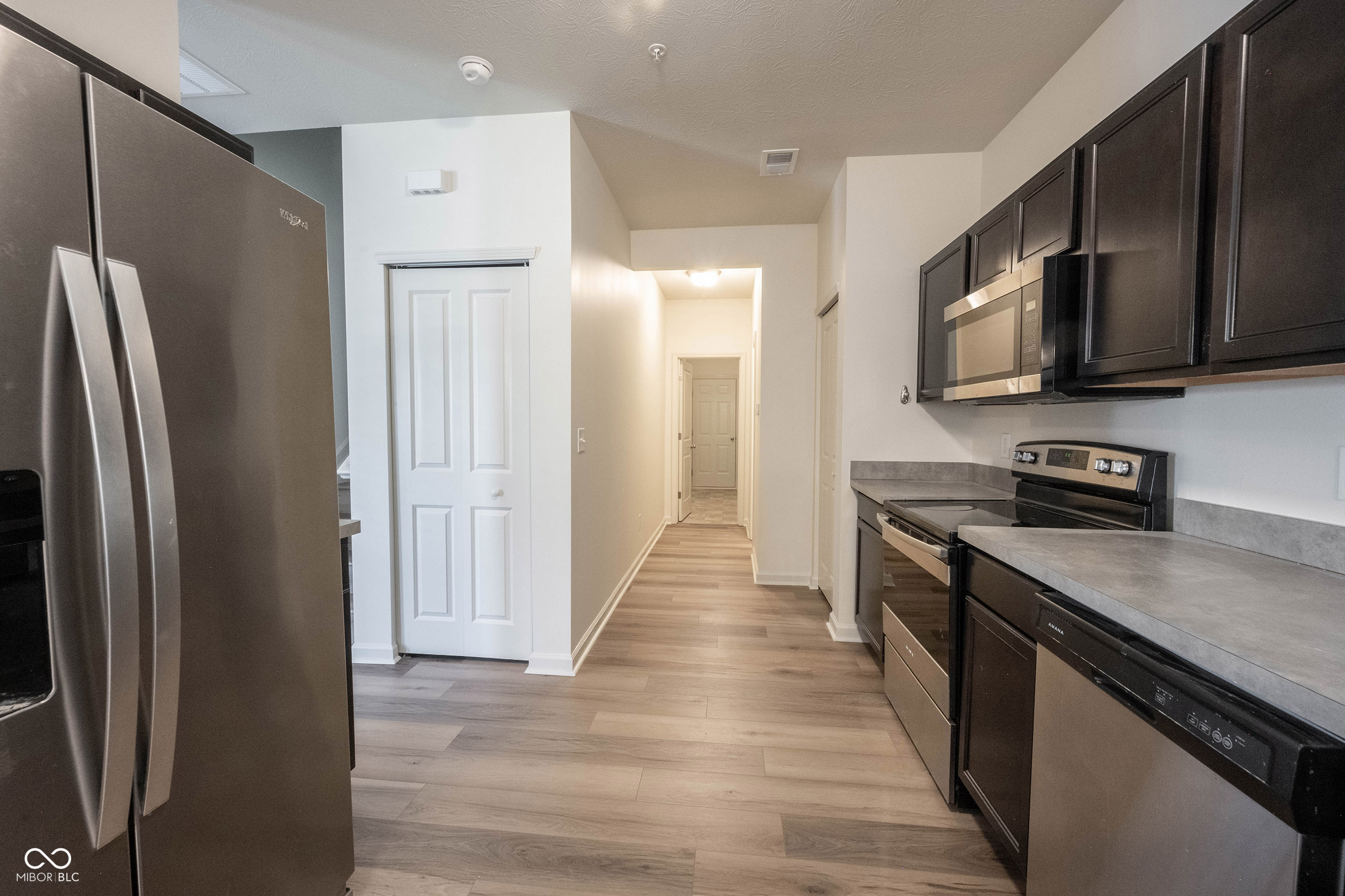 12015 Zircon Lane Unit: 900