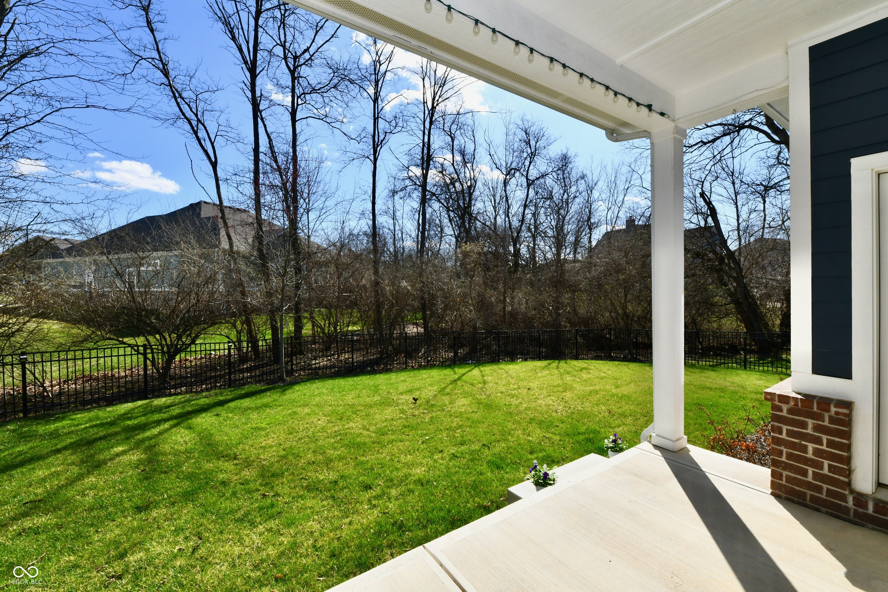 11072 Song Creek Court