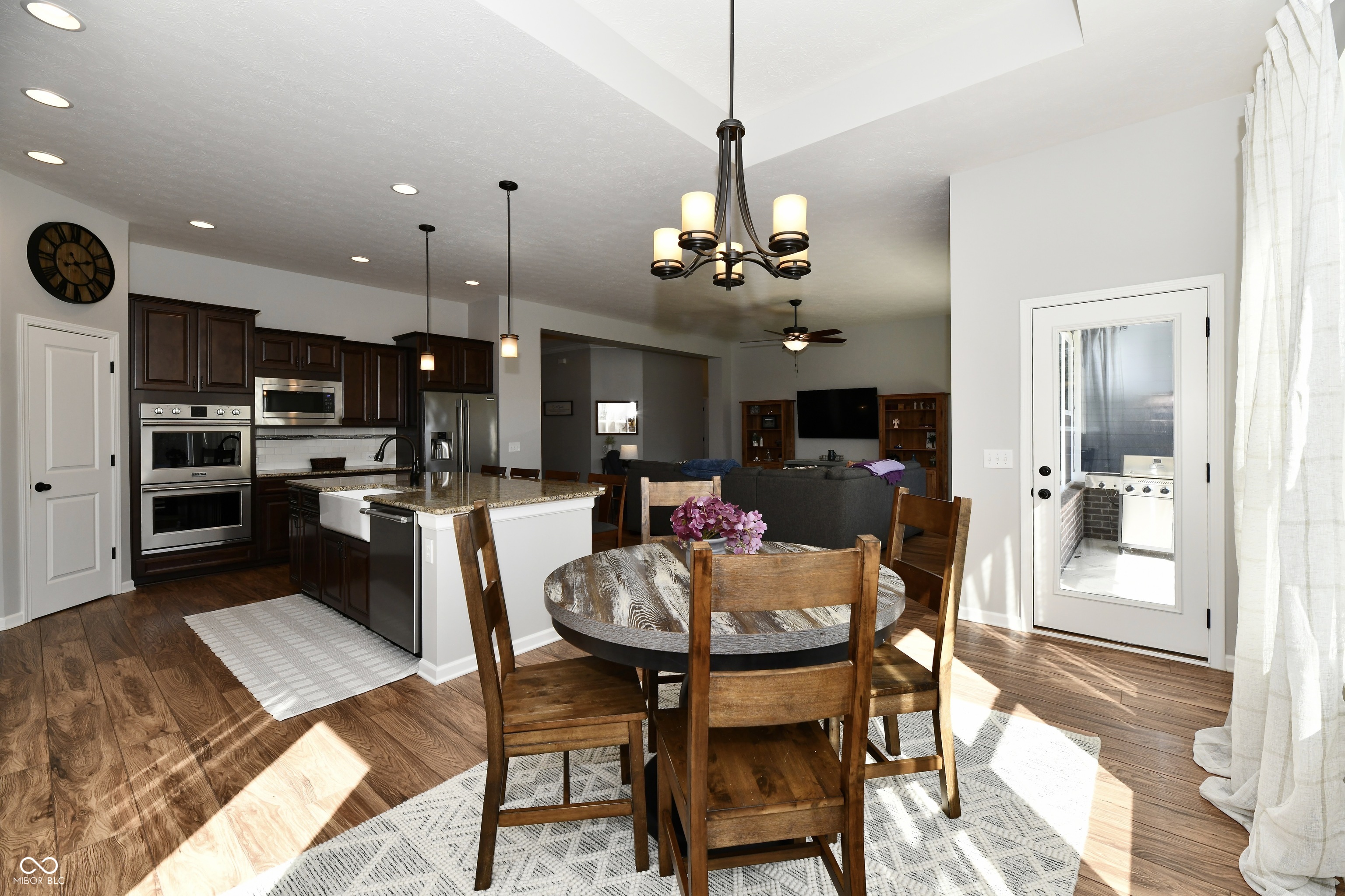 11072 Song Creek Court