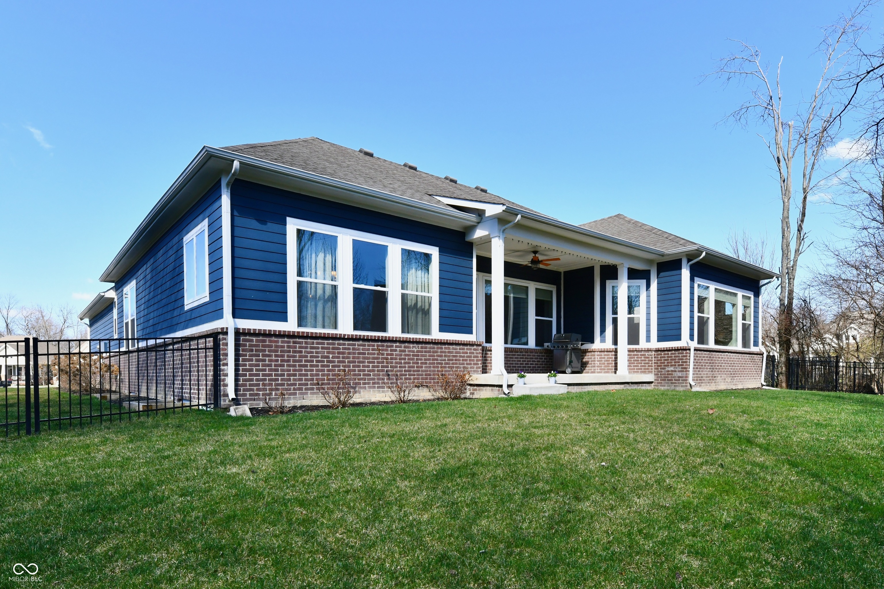 11072 Song Creek Court