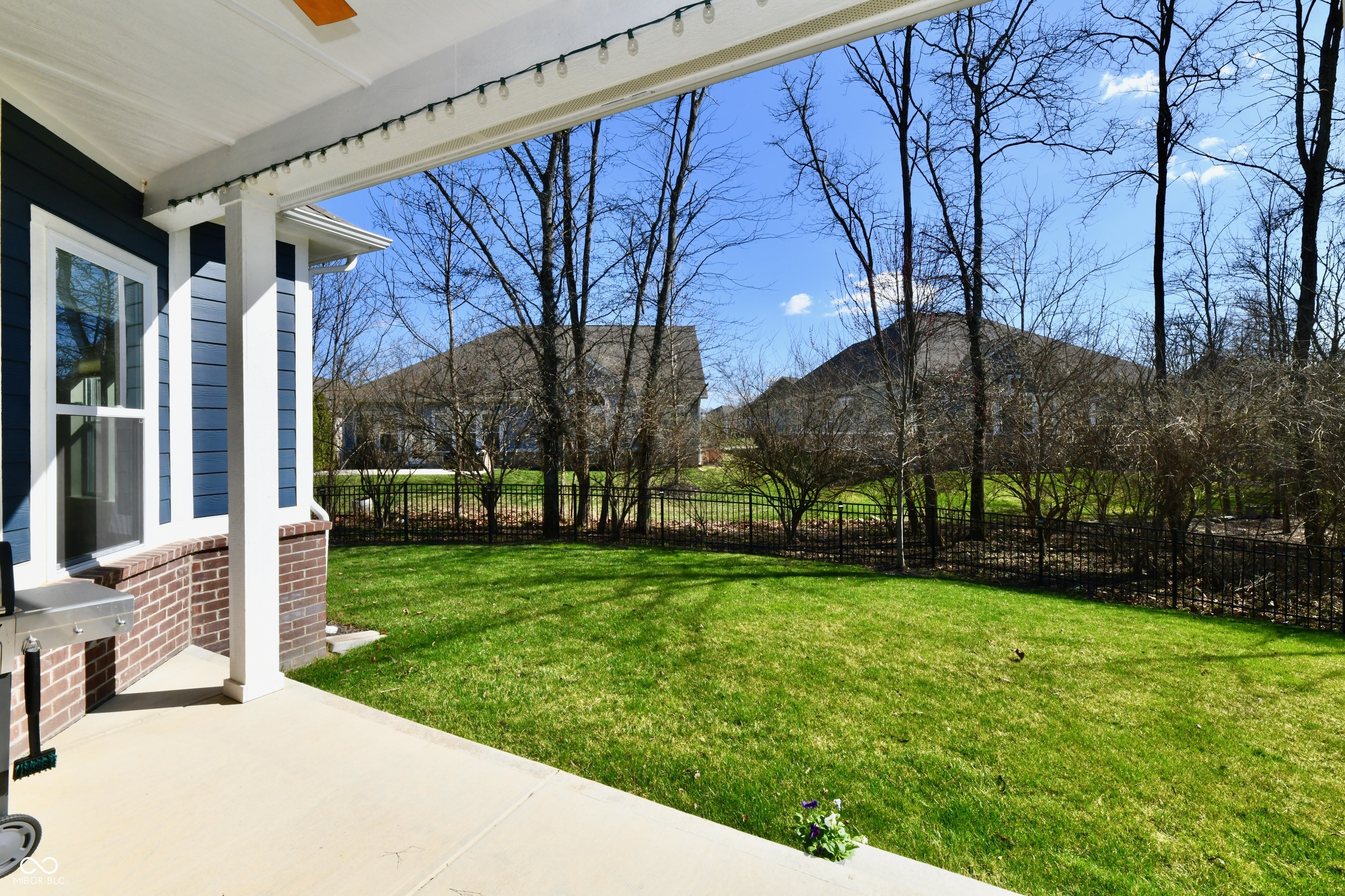 11072 Song Creek Court