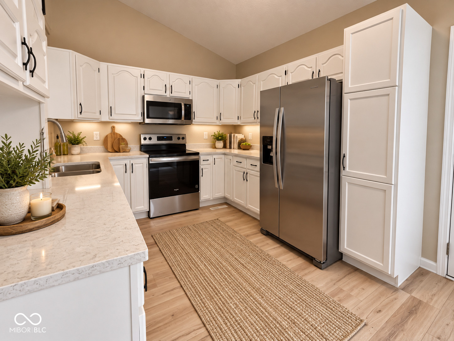 8138 Foxchase Circle