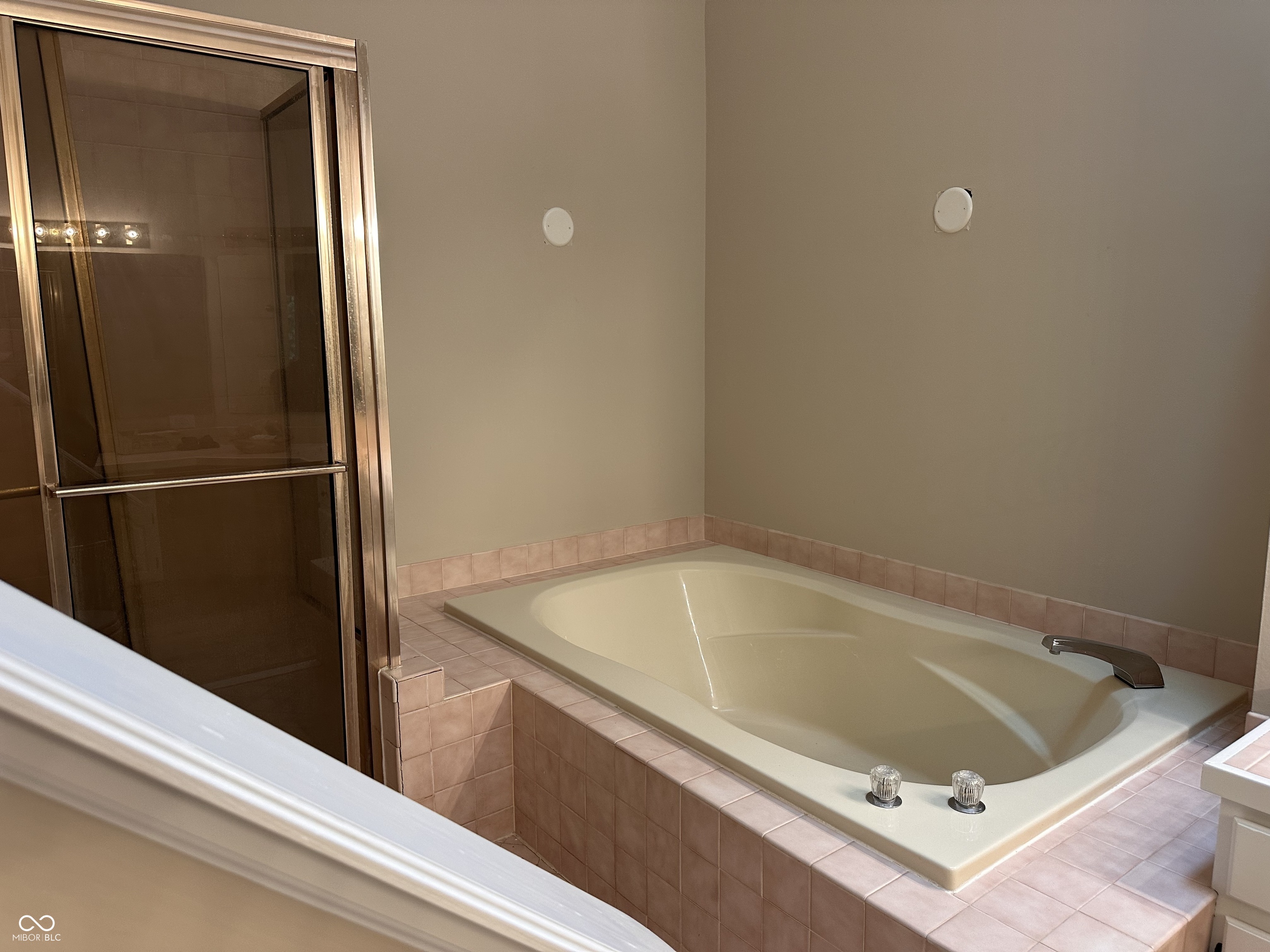 8138 Foxchase Circle