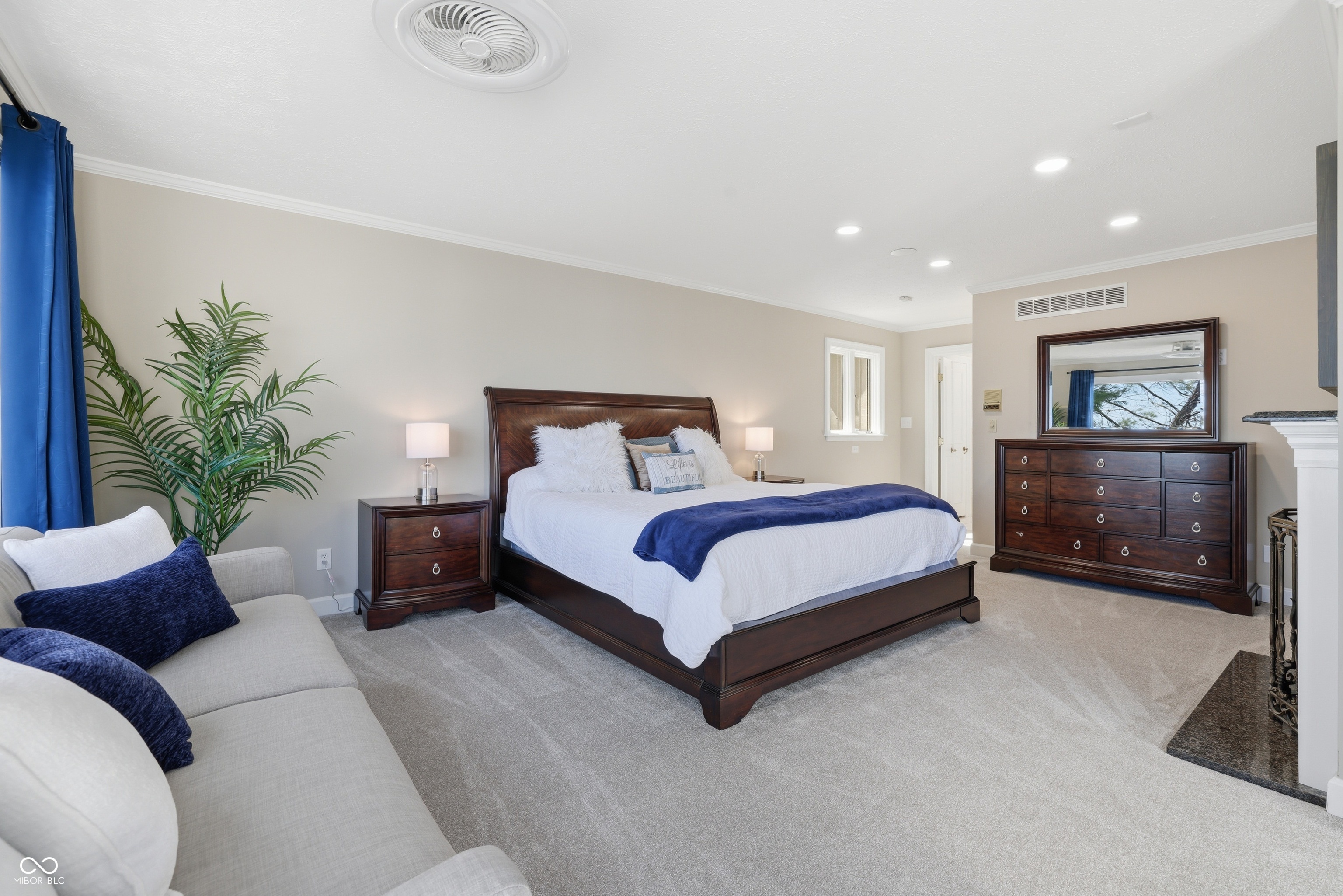 10915 Brigantine Drive