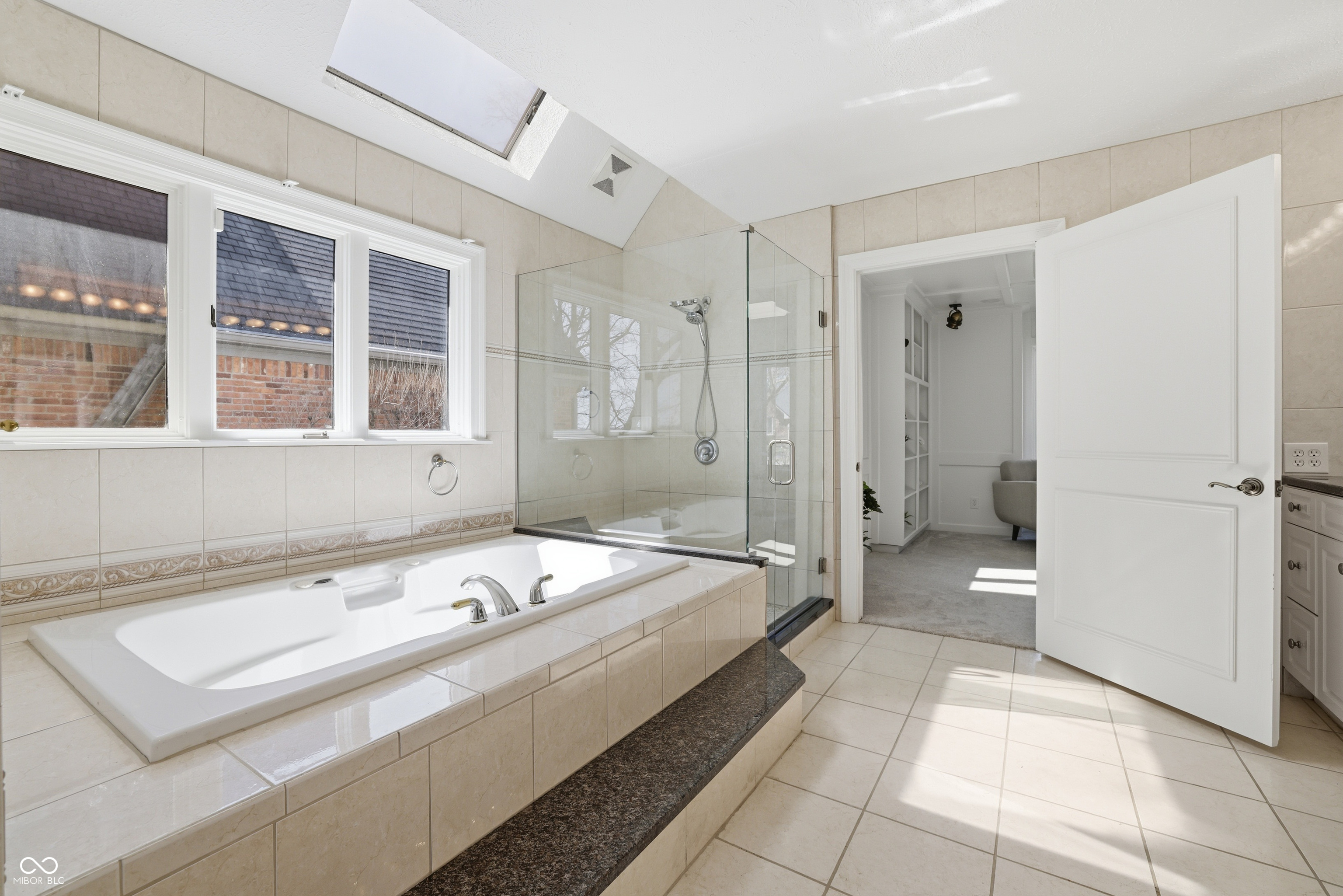 10915 Brigantine Drive