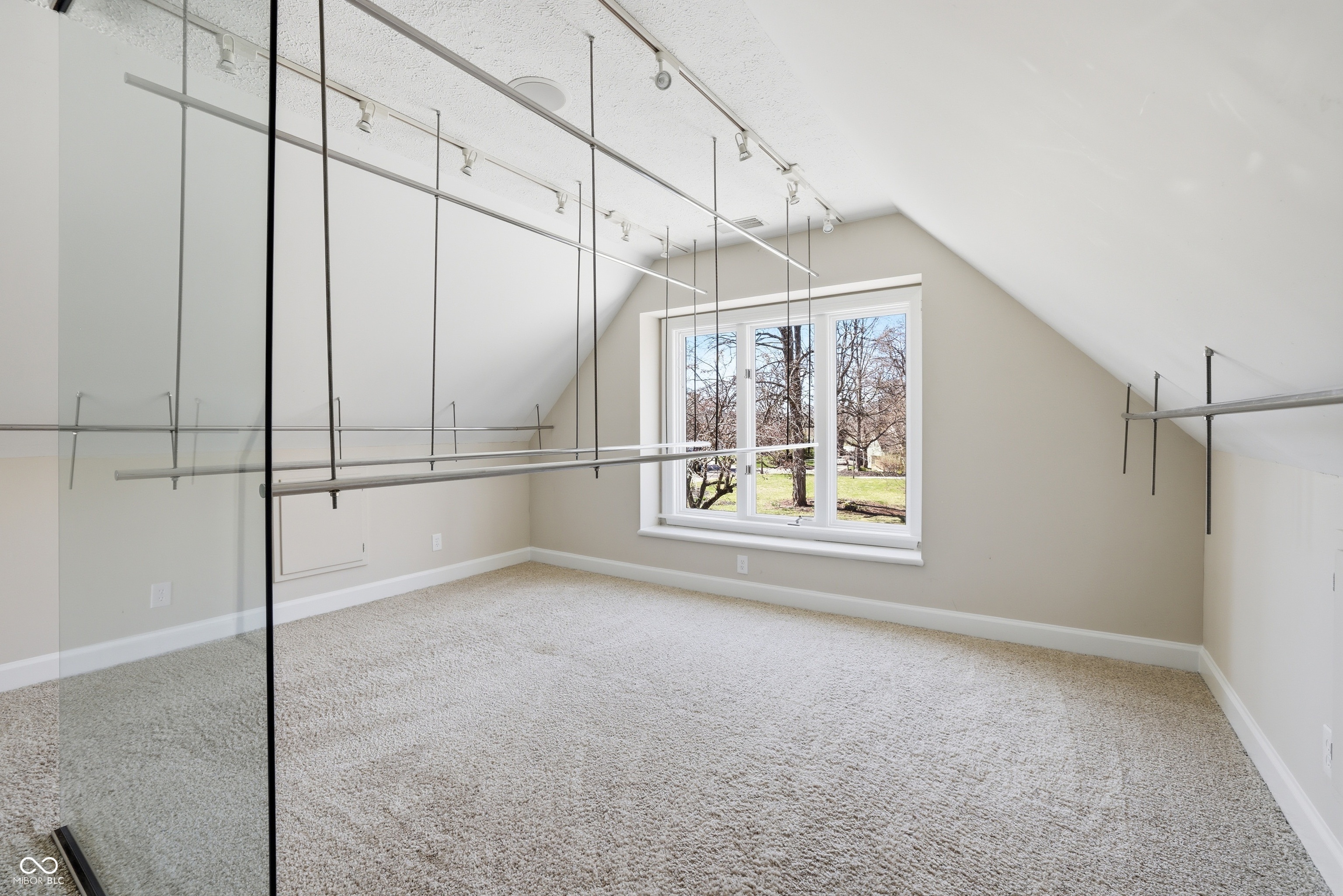 10915 Brigantine Drive