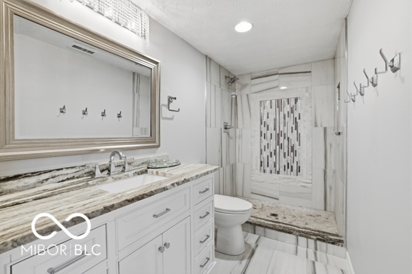 7839 Cardinal Cove N