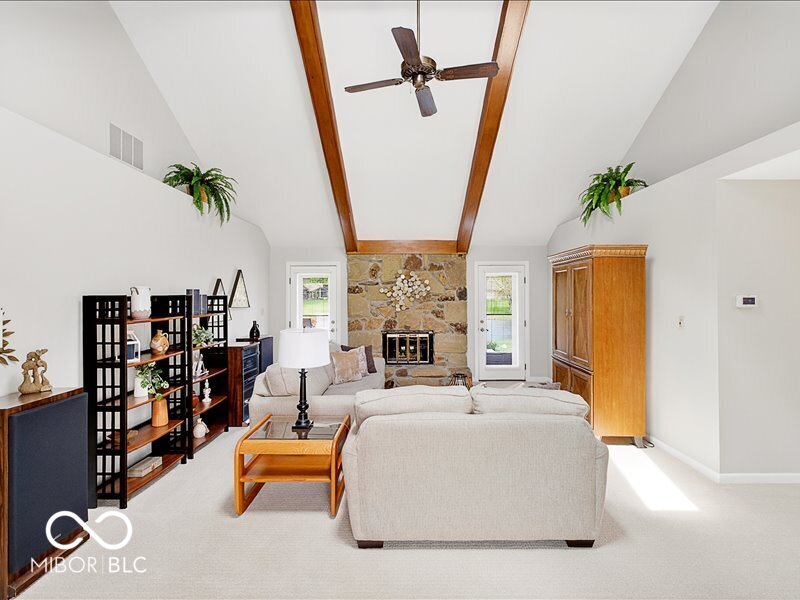 8014 Bayview Point