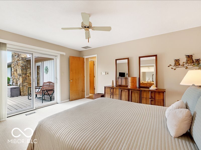 8014 Bayview Point