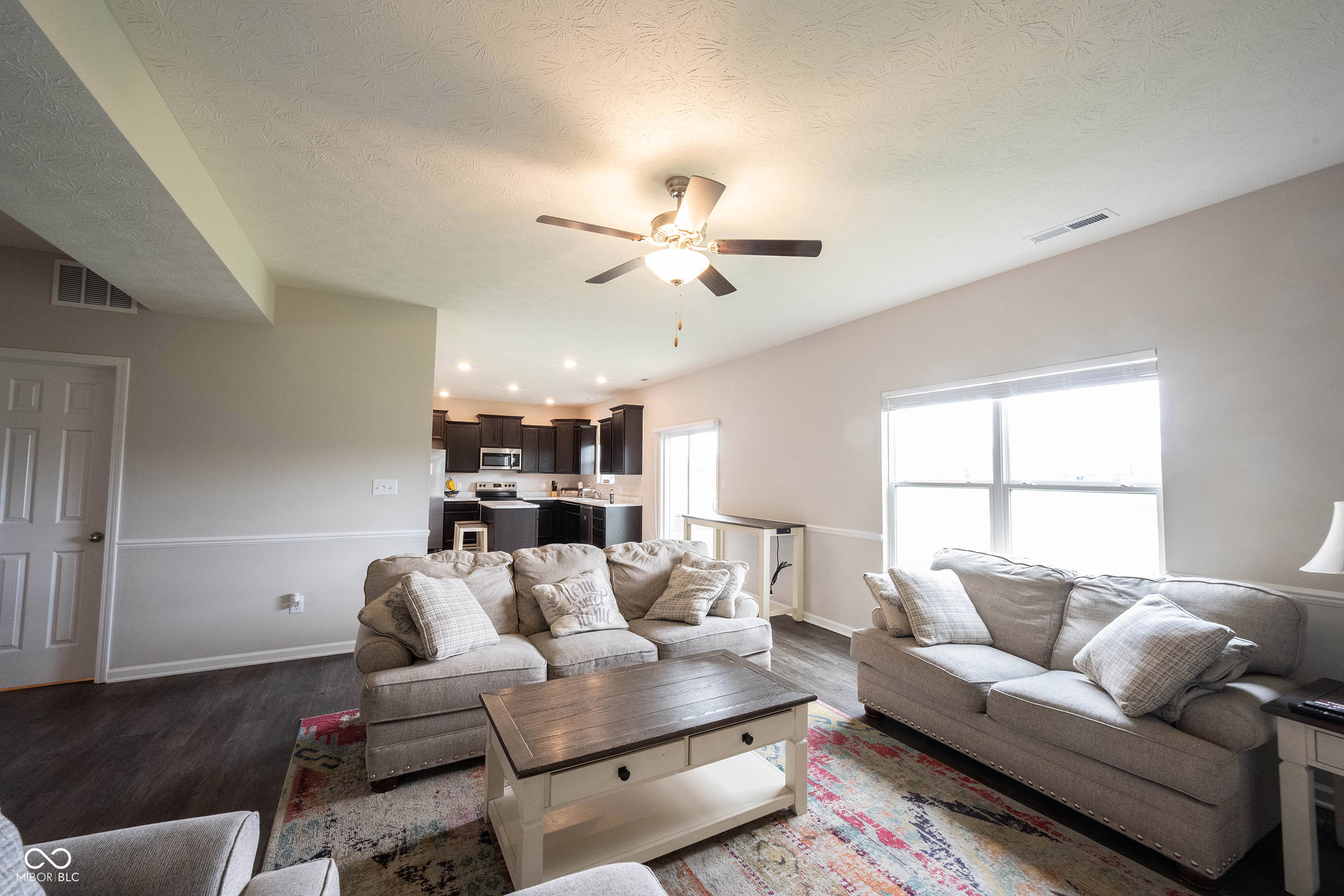 443 N Quartz Lane