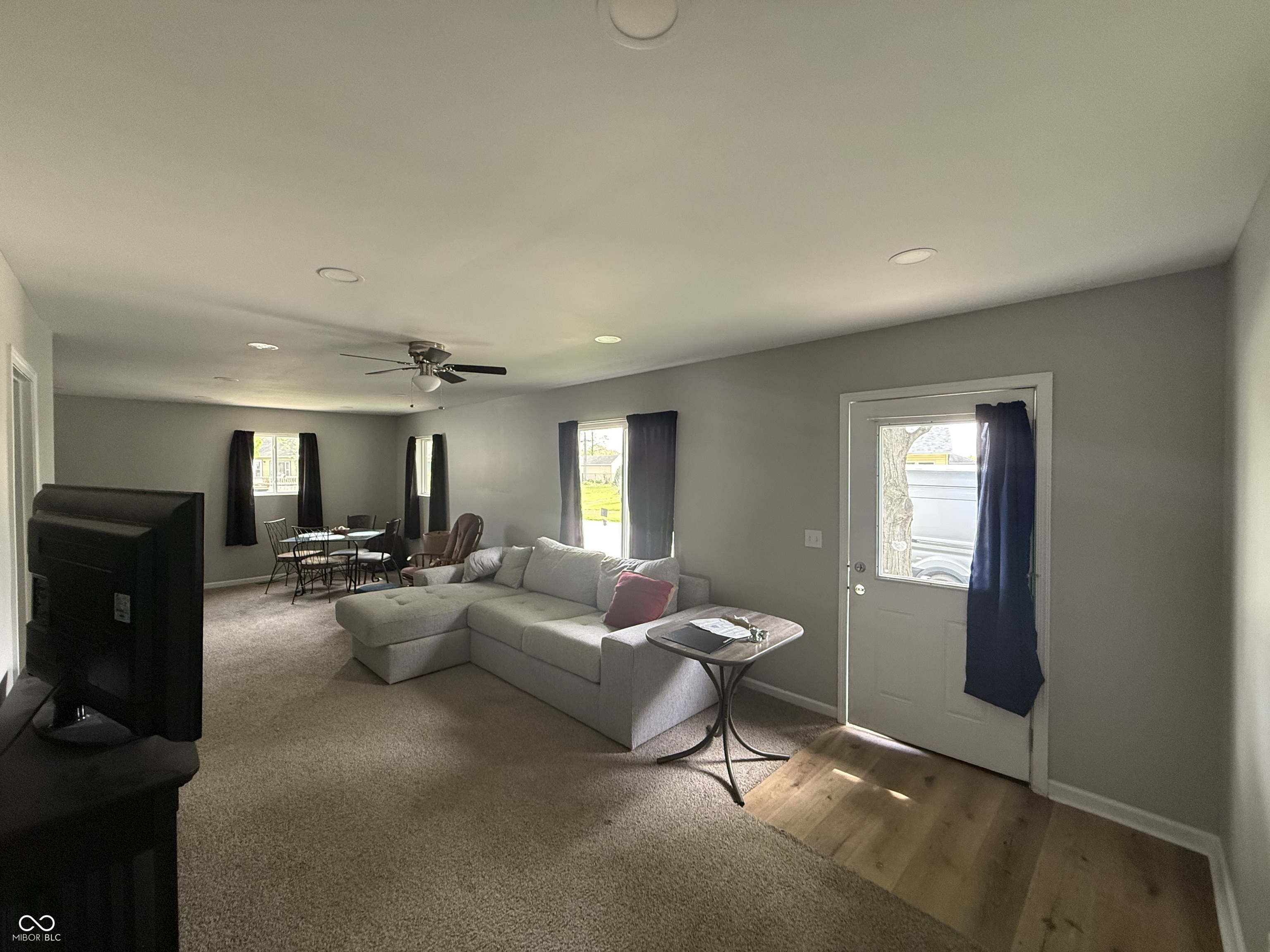 562 Roanoke Road