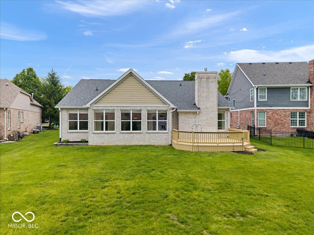 15143 Clove Hitch Court