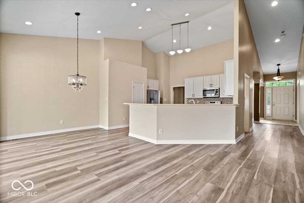 15143 Clove Hitch Court