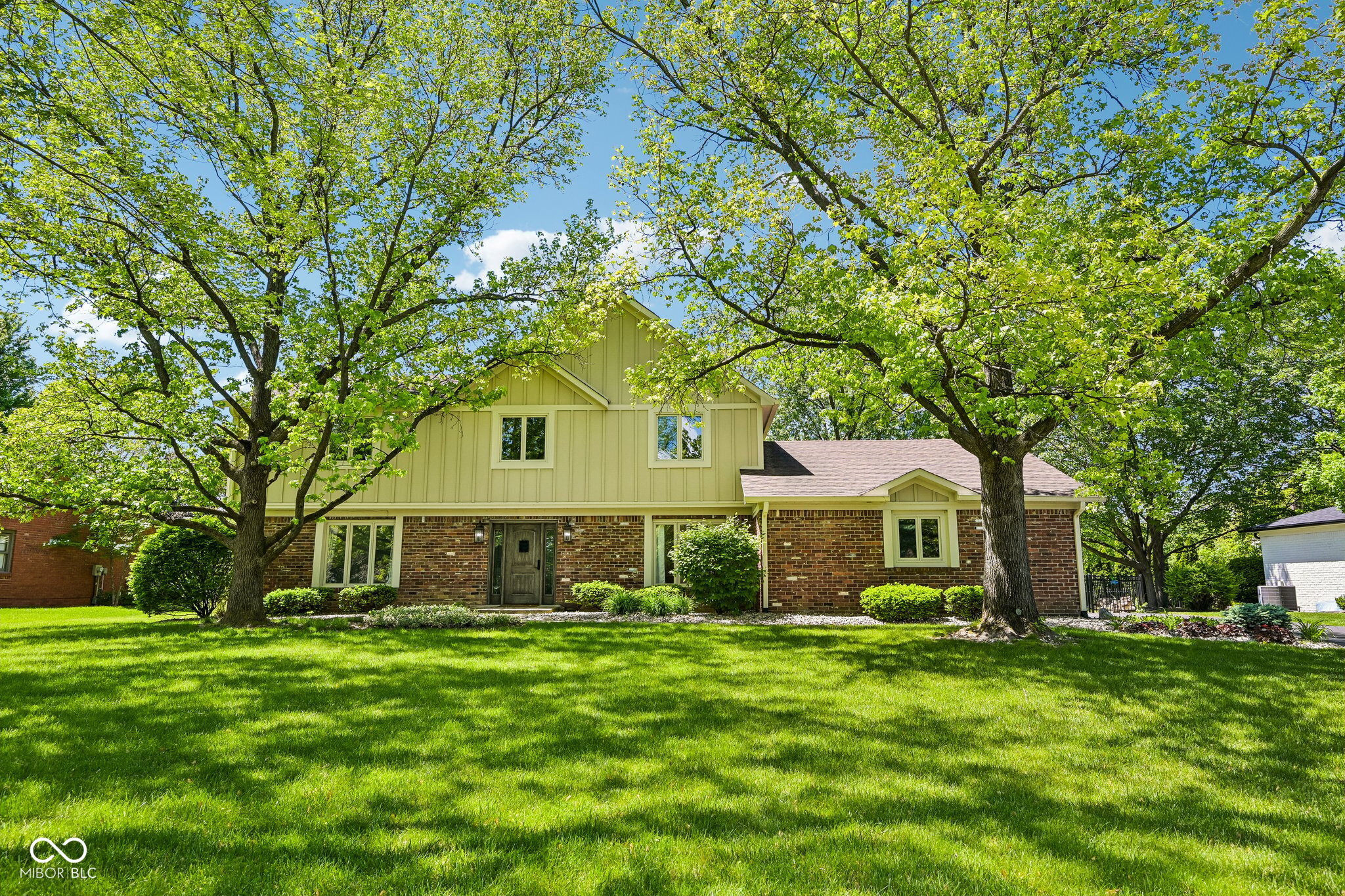 407 Oxford Drive